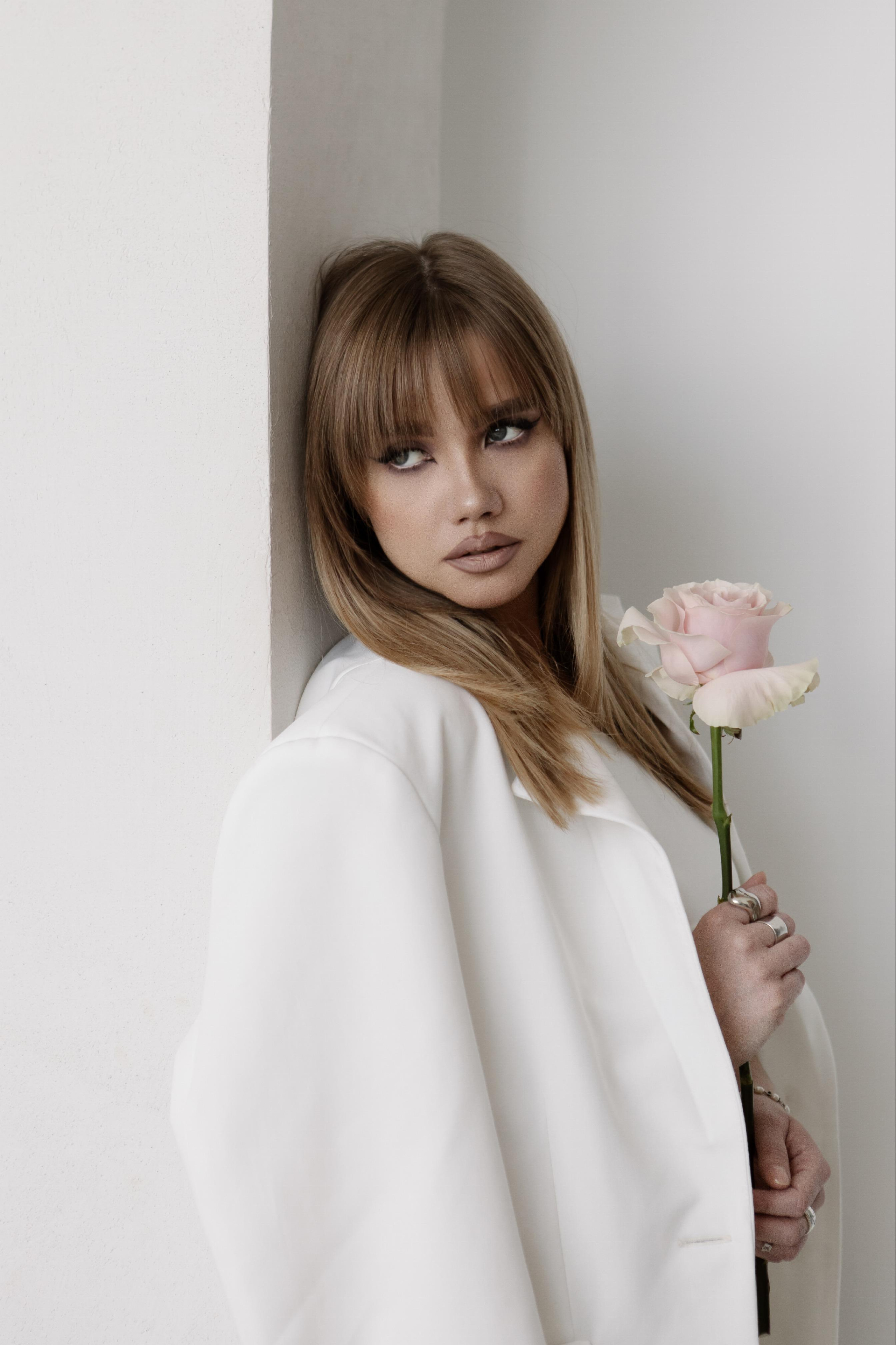 Девушка с Цветами. СВАДЕБНЫЙ ФОТОГРАФ ЧЕЛЯБИНСК