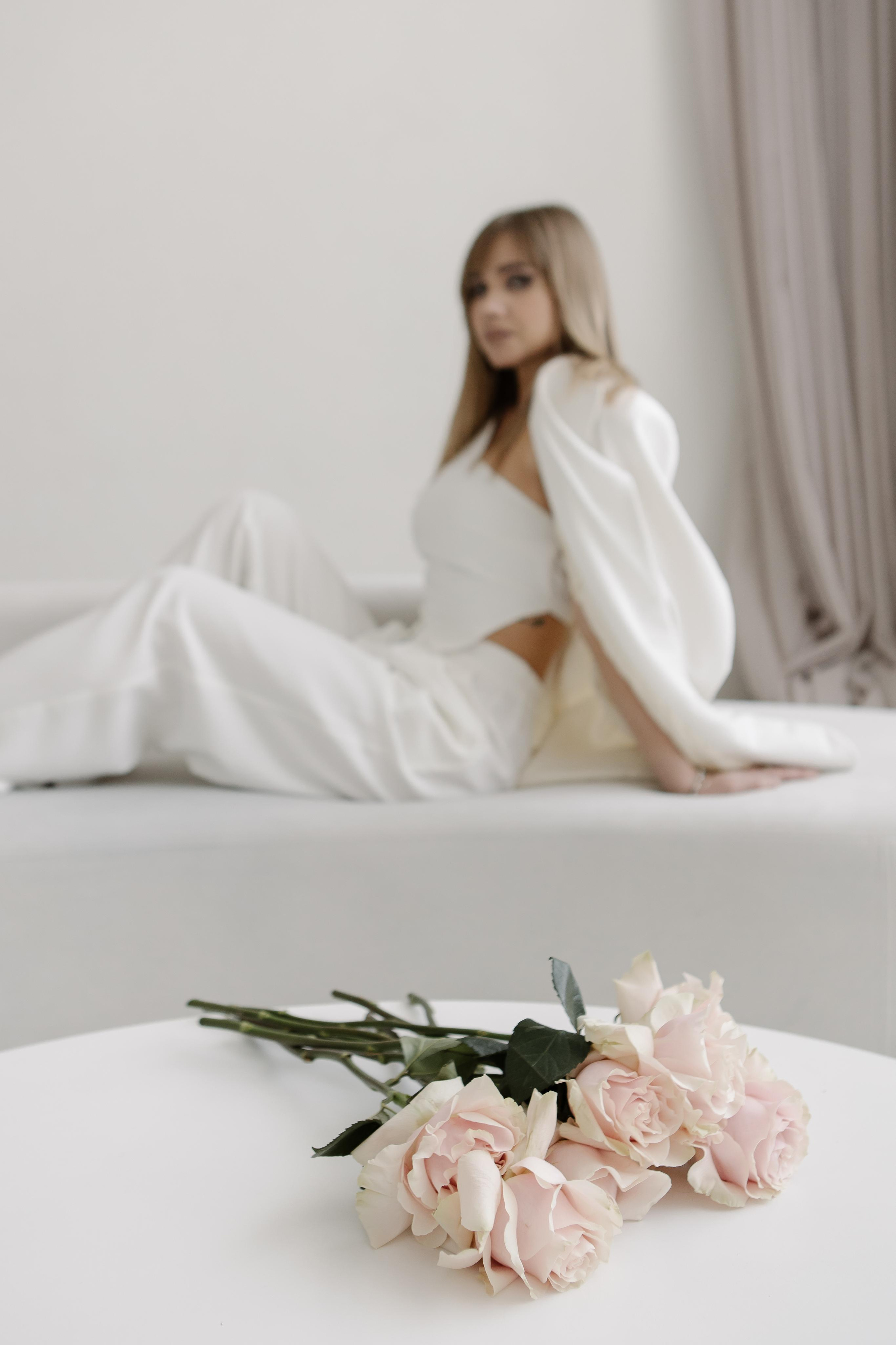 Девушка с Цветами. СВАДЕБНЫЙ ФОТОГРАФ ЧЕЛЯБИНСК