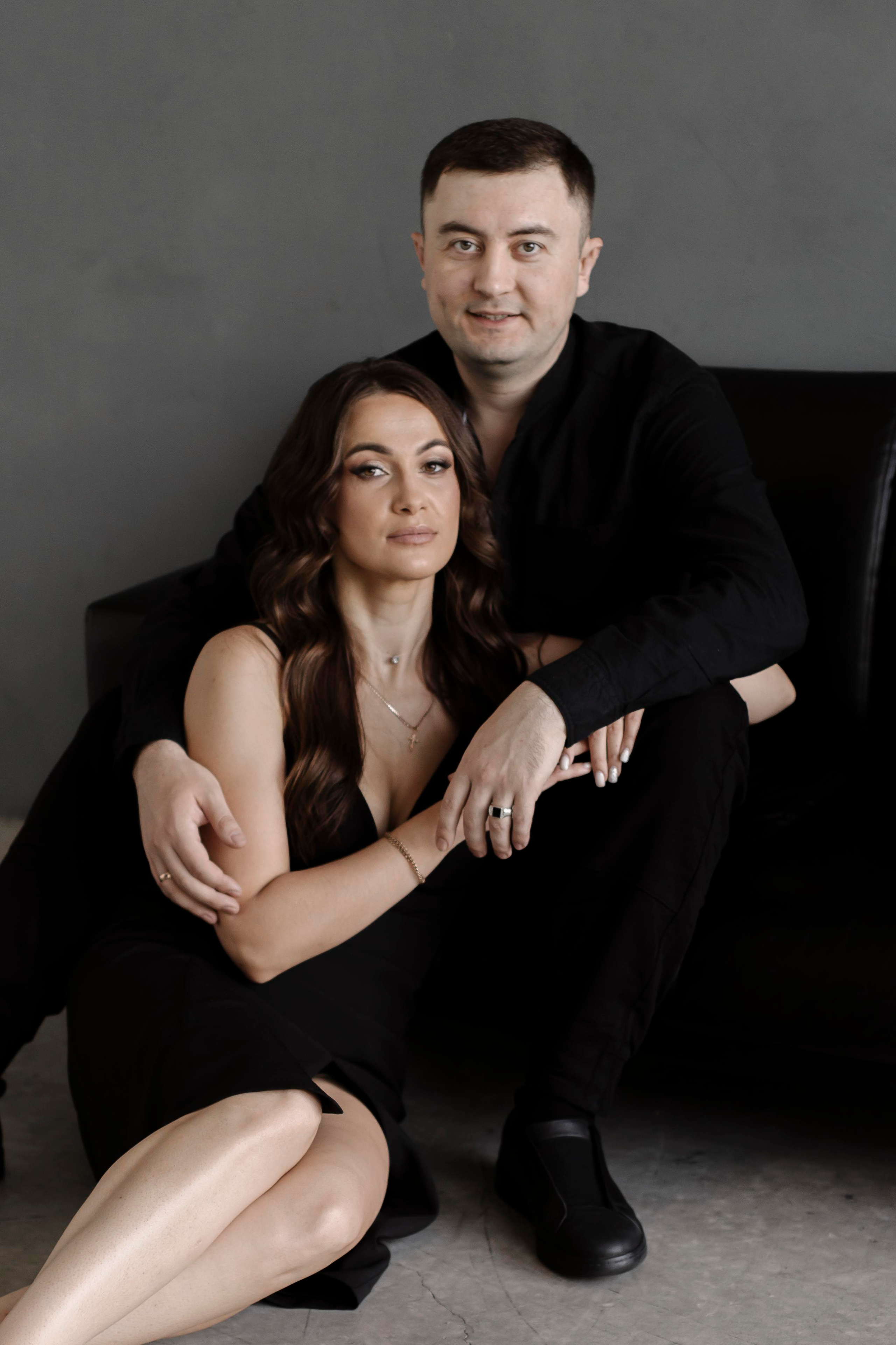 Семейная фотосессия в студии. СВАДЕБНЫЙ ФОТОГРАФ ЧЕЛЯБИНСК