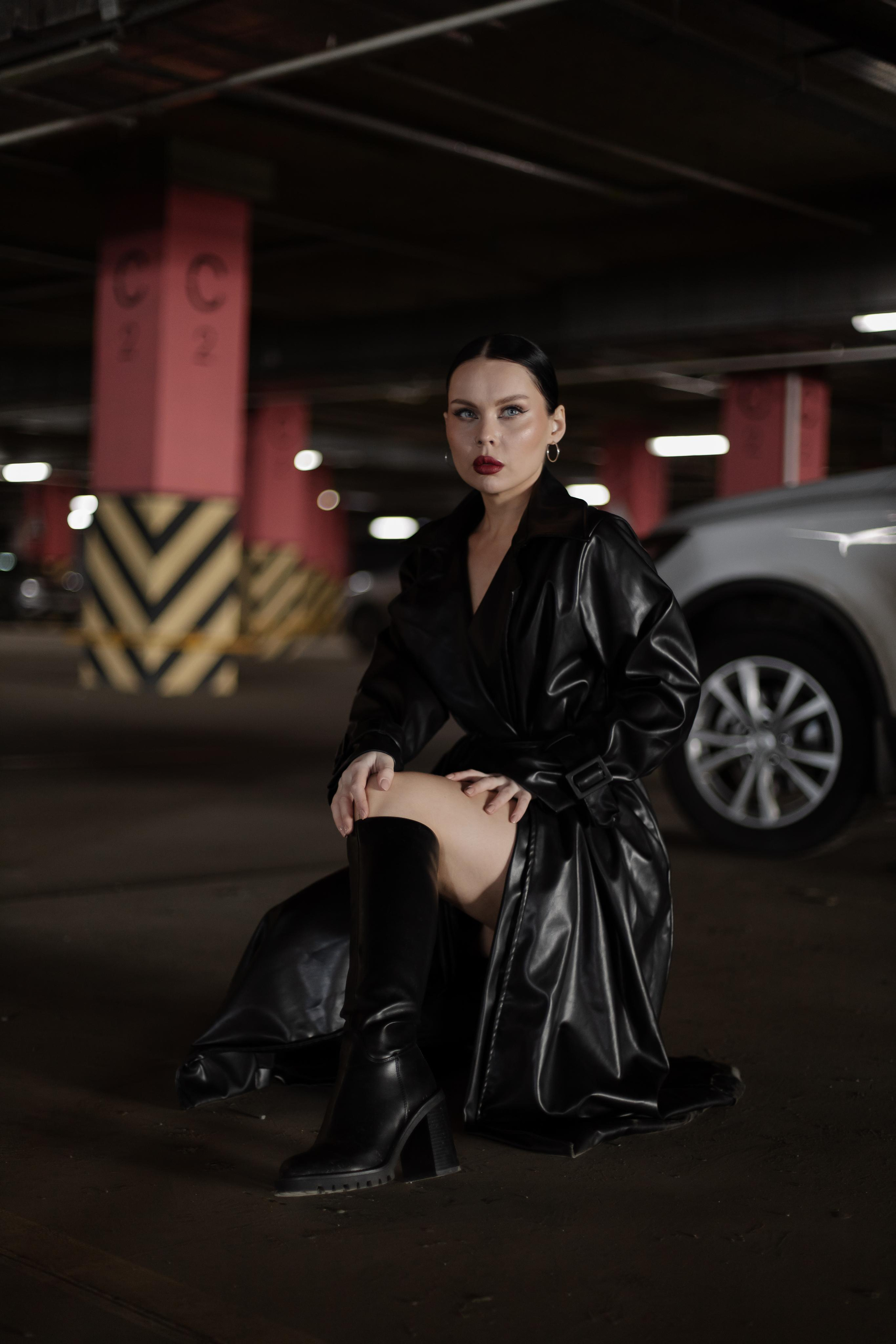 Съемка на парковке. СВАДЕБНЫЙ ФОТОГРАФ ЧЕЛЯБИНСК