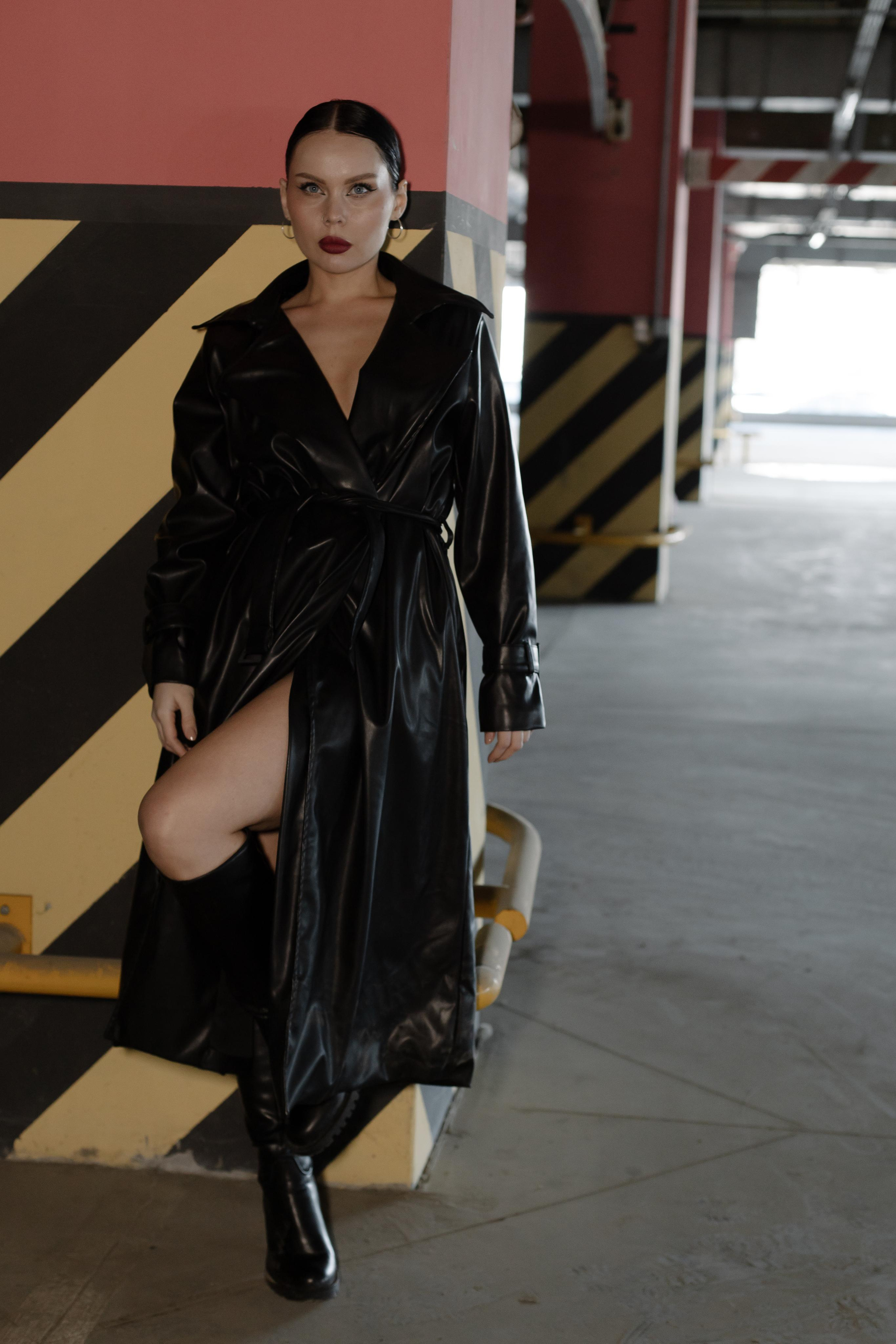 Съемка на парковке. СВАДЕБНЫЙ ФОТОГРАФ ЧЕЛЯБИНСК