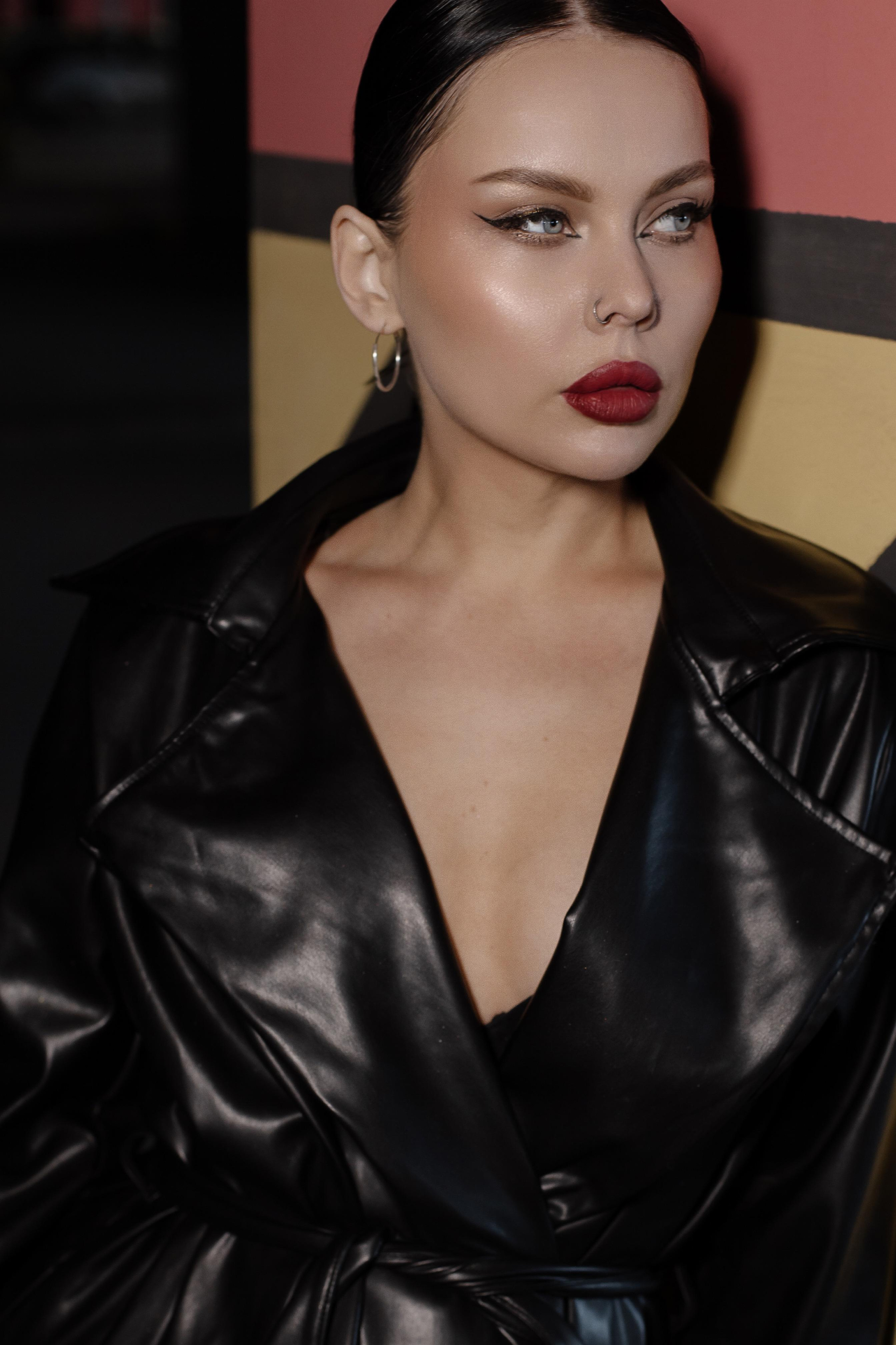 Съемка на парковке. СВАДЕБНЫЙ ФОТОГРАФ ЧЕЛЯБИНСК