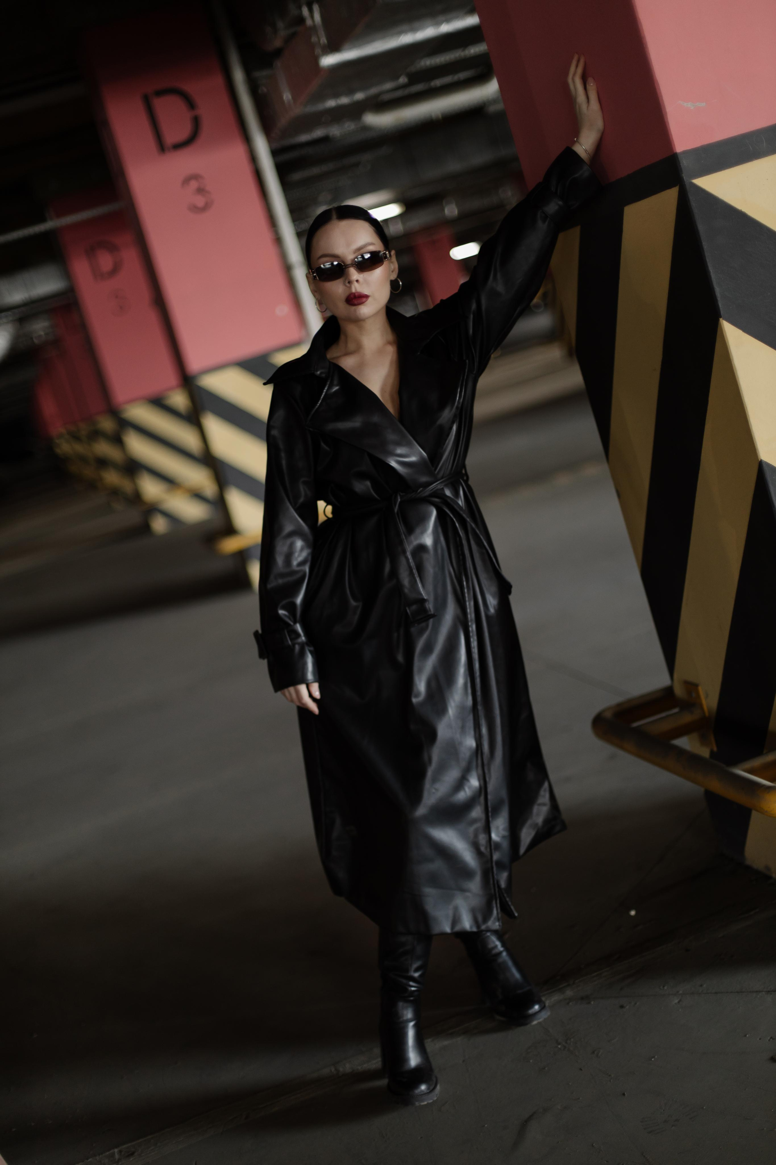 Съемка на парковке. СВАДЕБНЫЙ ФОТОГРАФ ЧЕЛЯБИНСК