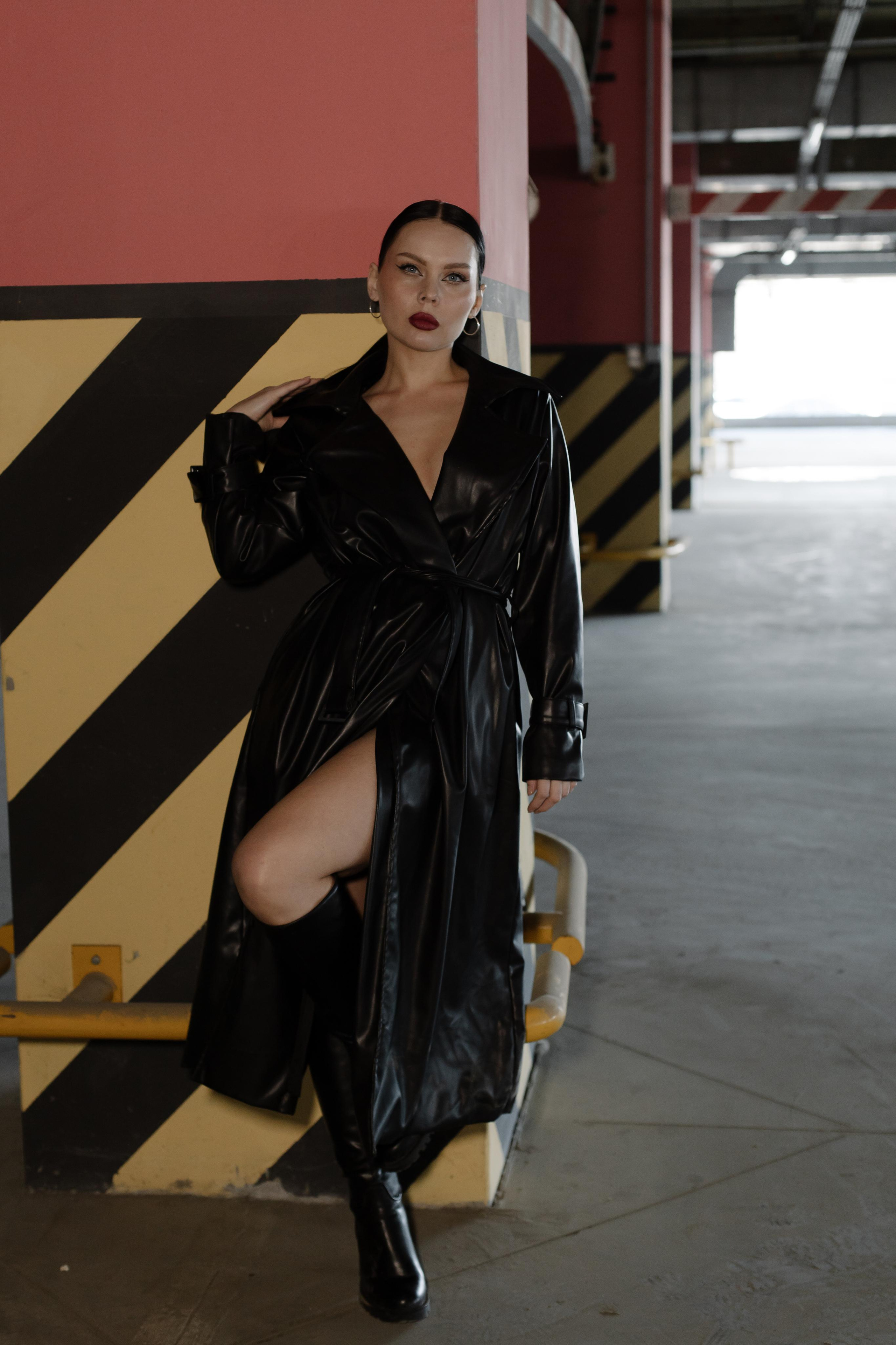 Съемка на парковке. СВАДЕБНЫЙ ФОТОГРАФ ЧЕЛЯБИНСК