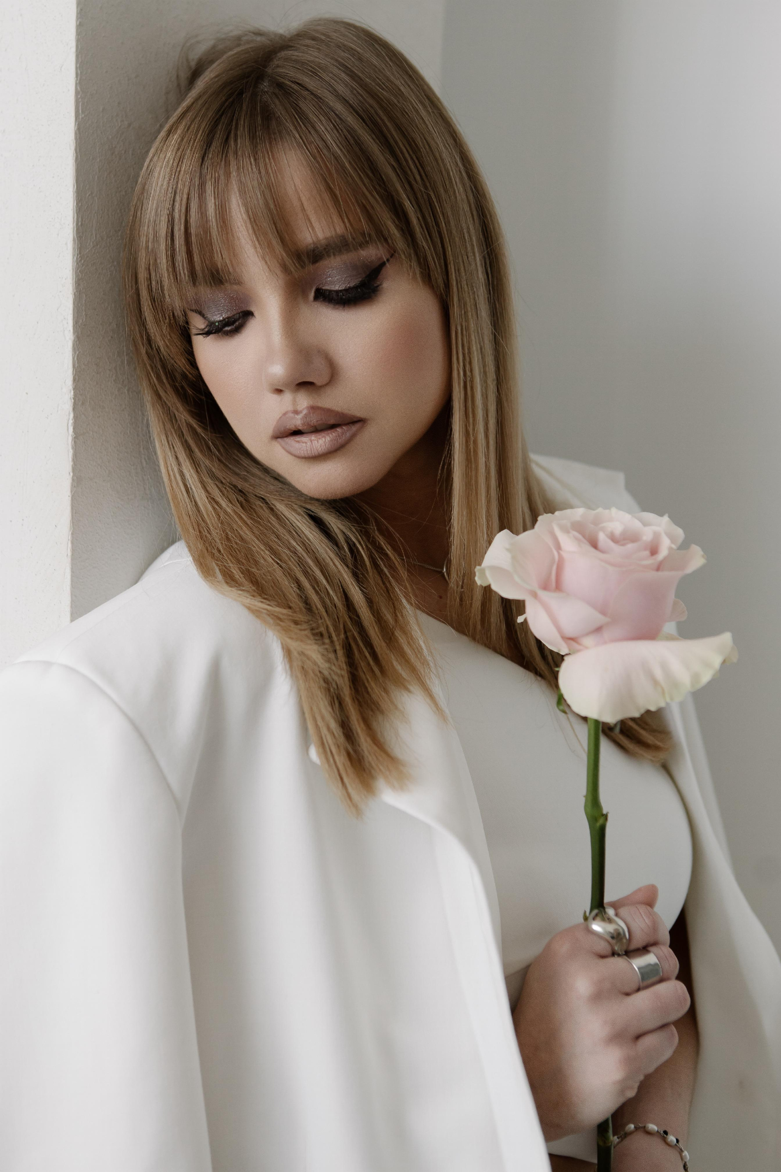 Девушка с Цветами. СВАДЕБНЫЙ ФОТОГРАФ ЧЕЛЯБИНСК