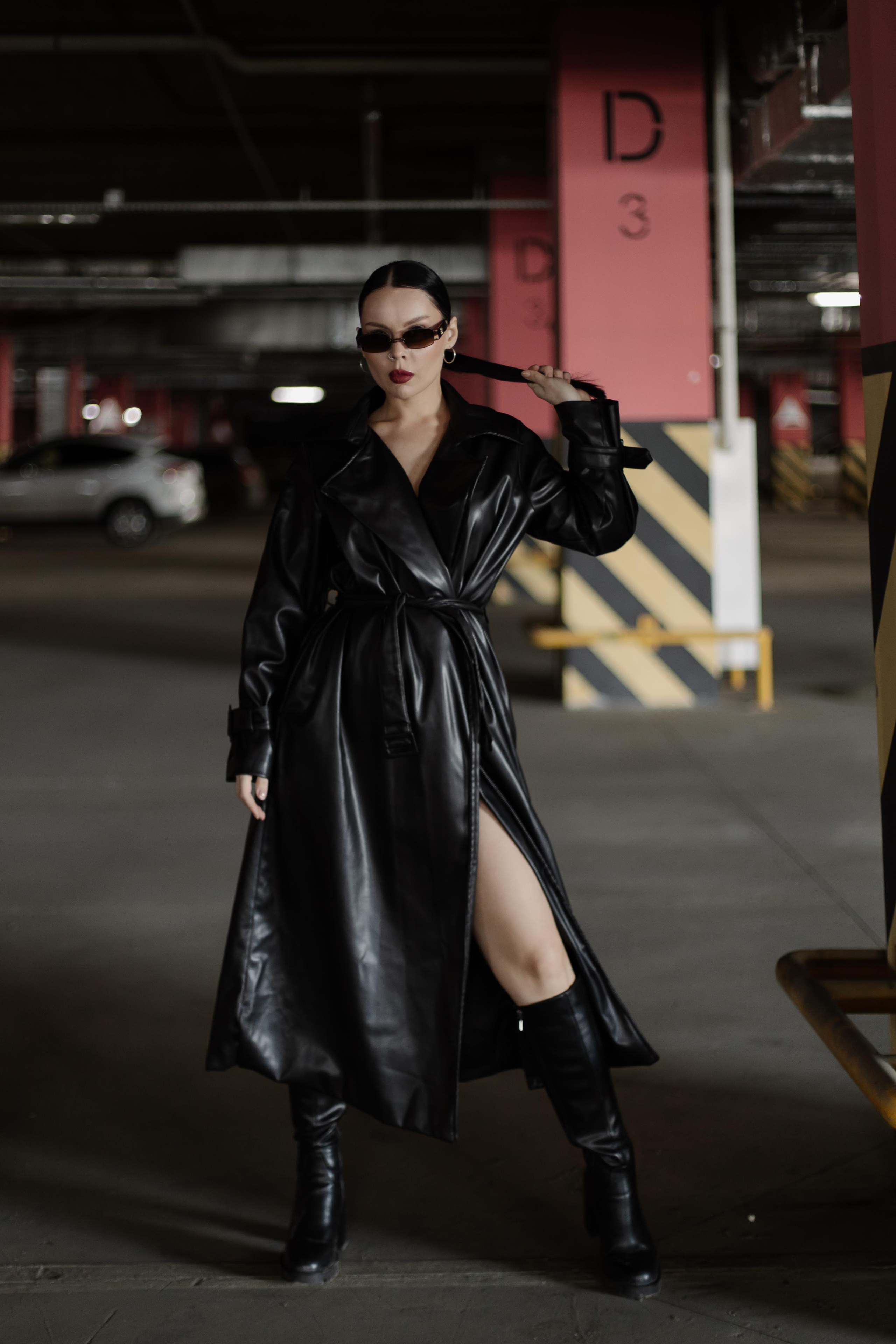 Съемка на парковке. СВАДЕБНЫЙ ФОТОГРАФ ЧЕЛЯБИНСК