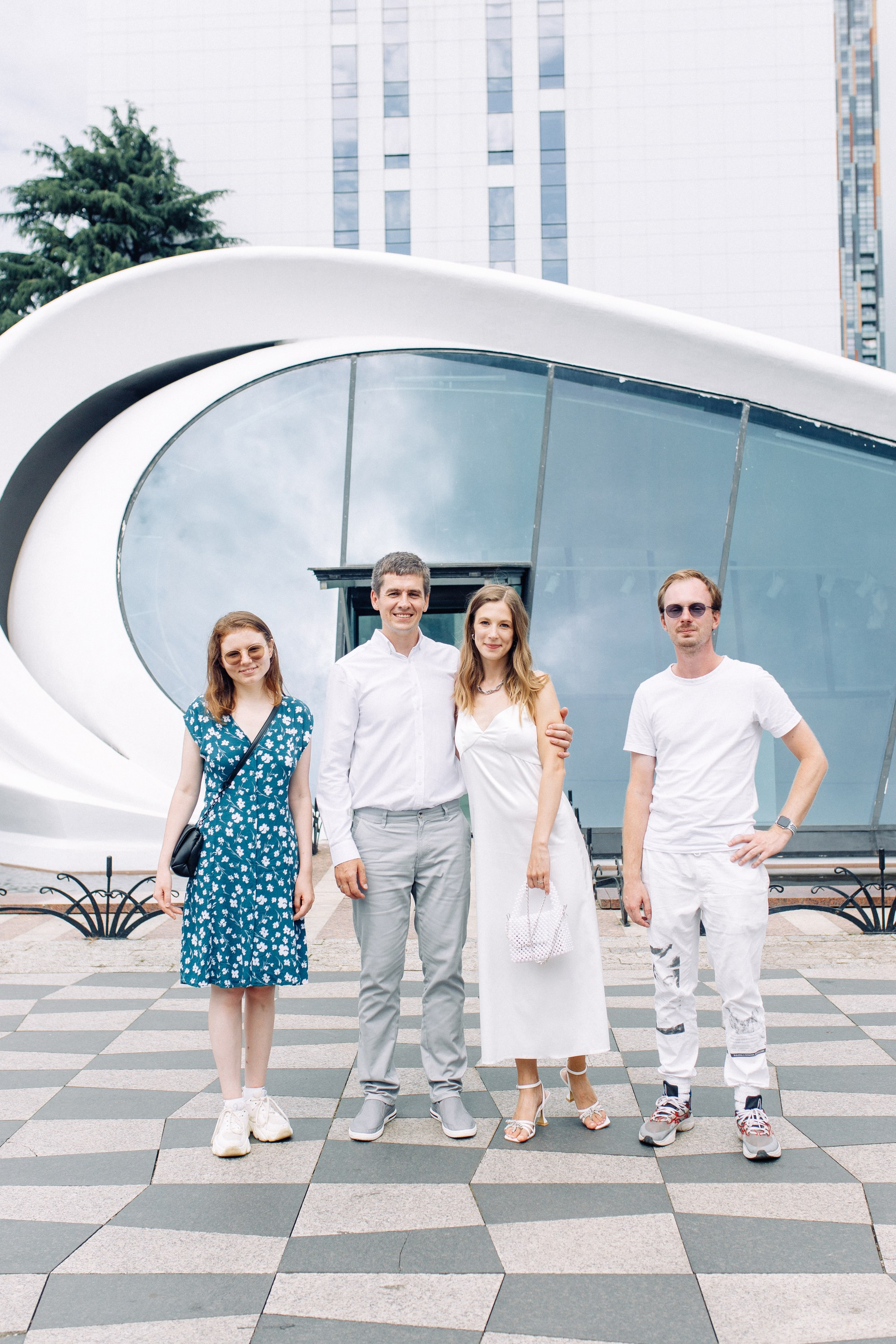 Михаил и Виктория