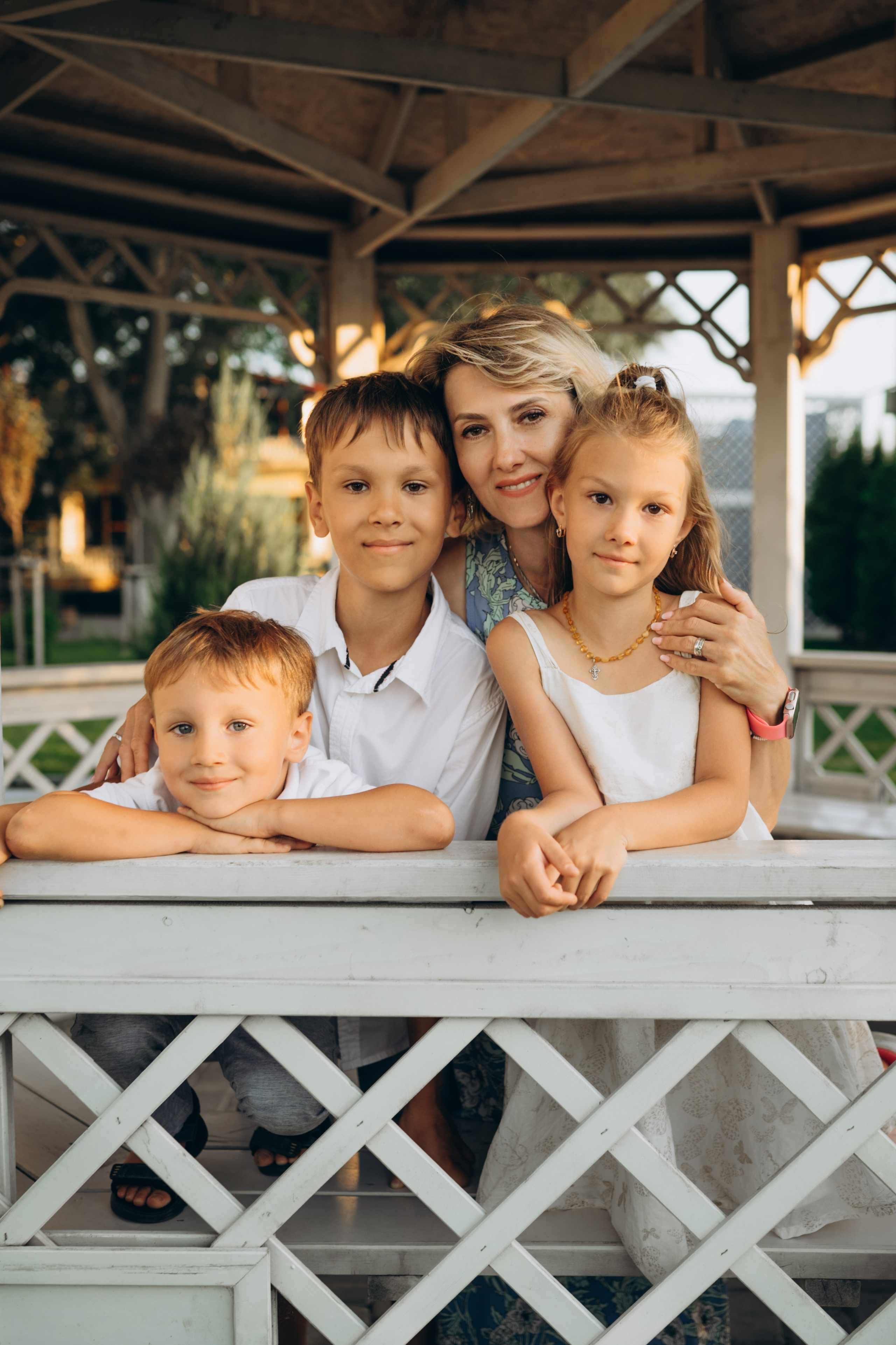 Сергей, Елена, Ваня, Даша и Паша. Фотограф Горбенко Анна