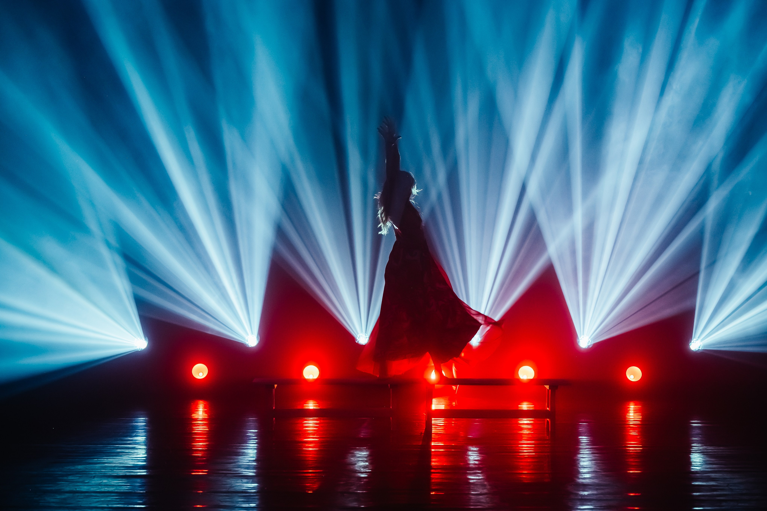 Танцевальное шоу «Ароматы. Искушение». Художник по свету Максим Сергачев