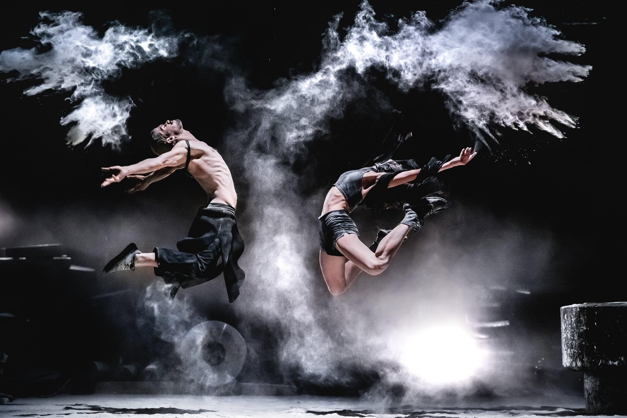 Фотосессия «DUST». Художник по свету Максим Сергачев