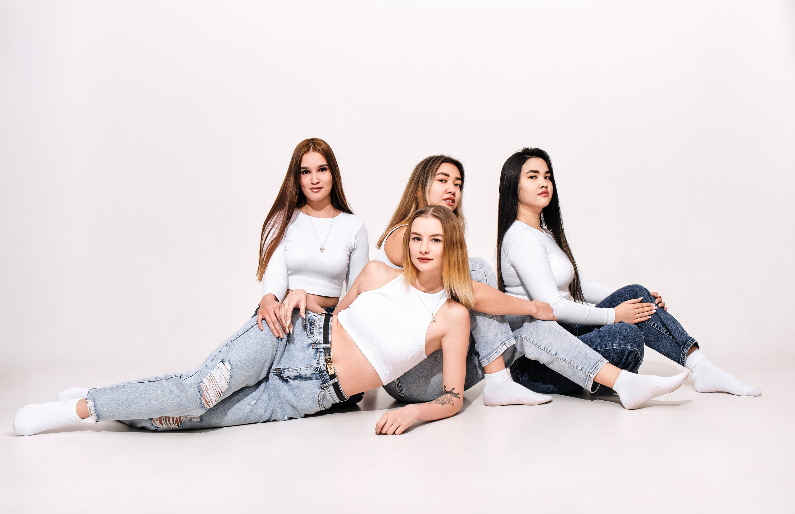 Девичья фотосессия 4 подруг