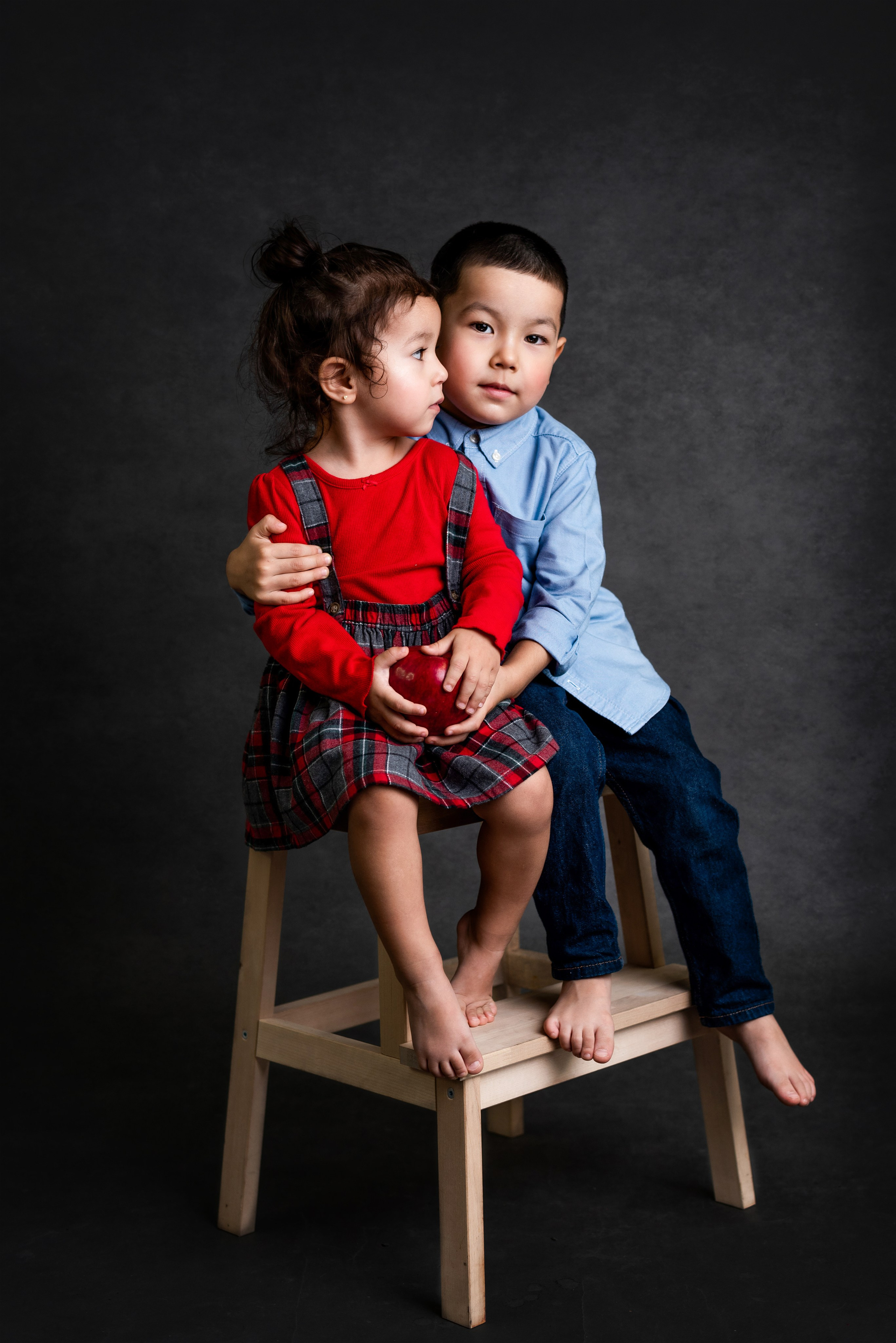 Яблочные дети. School Photographer In Astana Tabakova Natalya