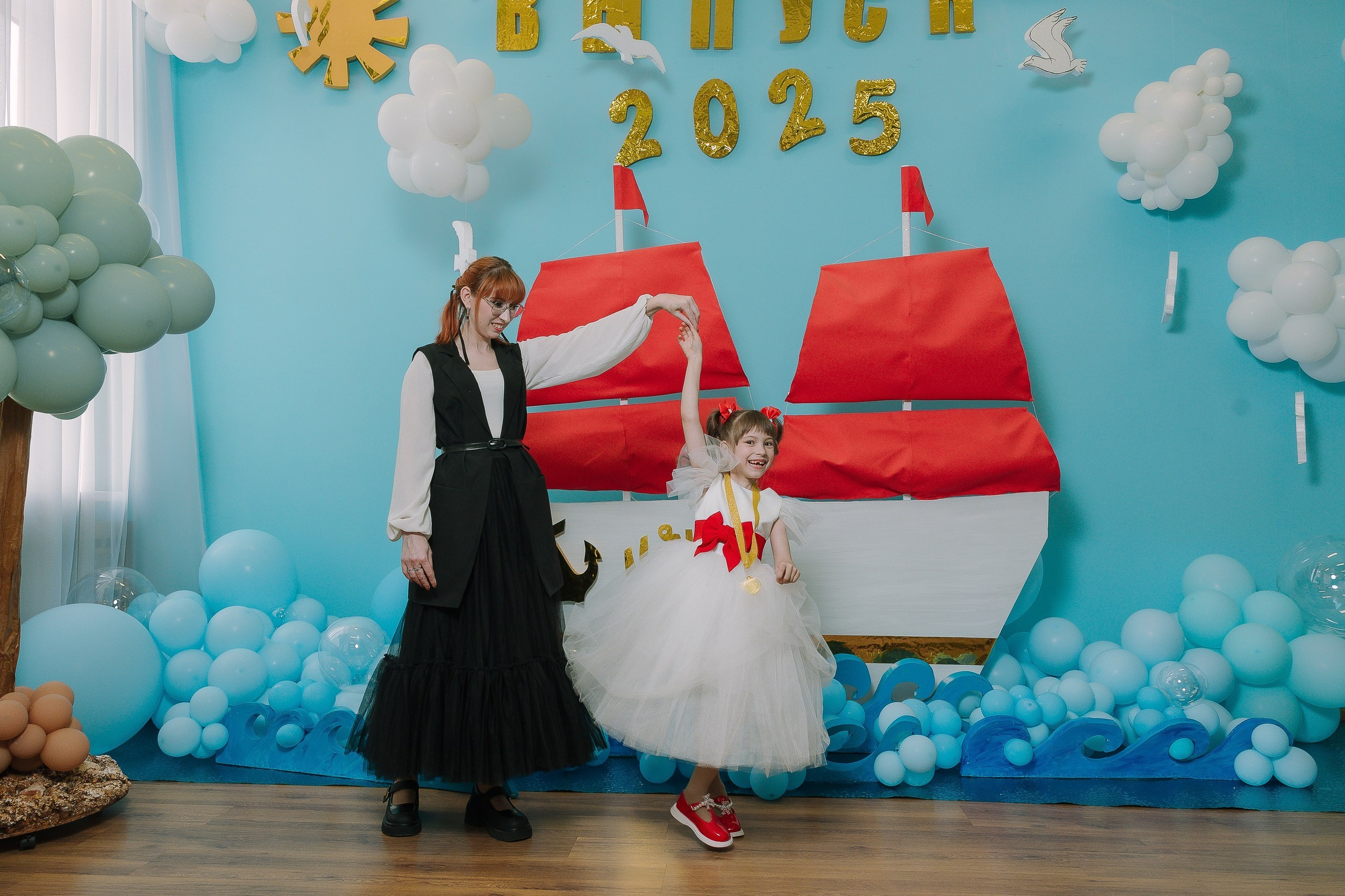 Выпускной 10 ДС. Выпускные альбомы Натальи Бутко: Новороссийск, Анапа, Геленджик