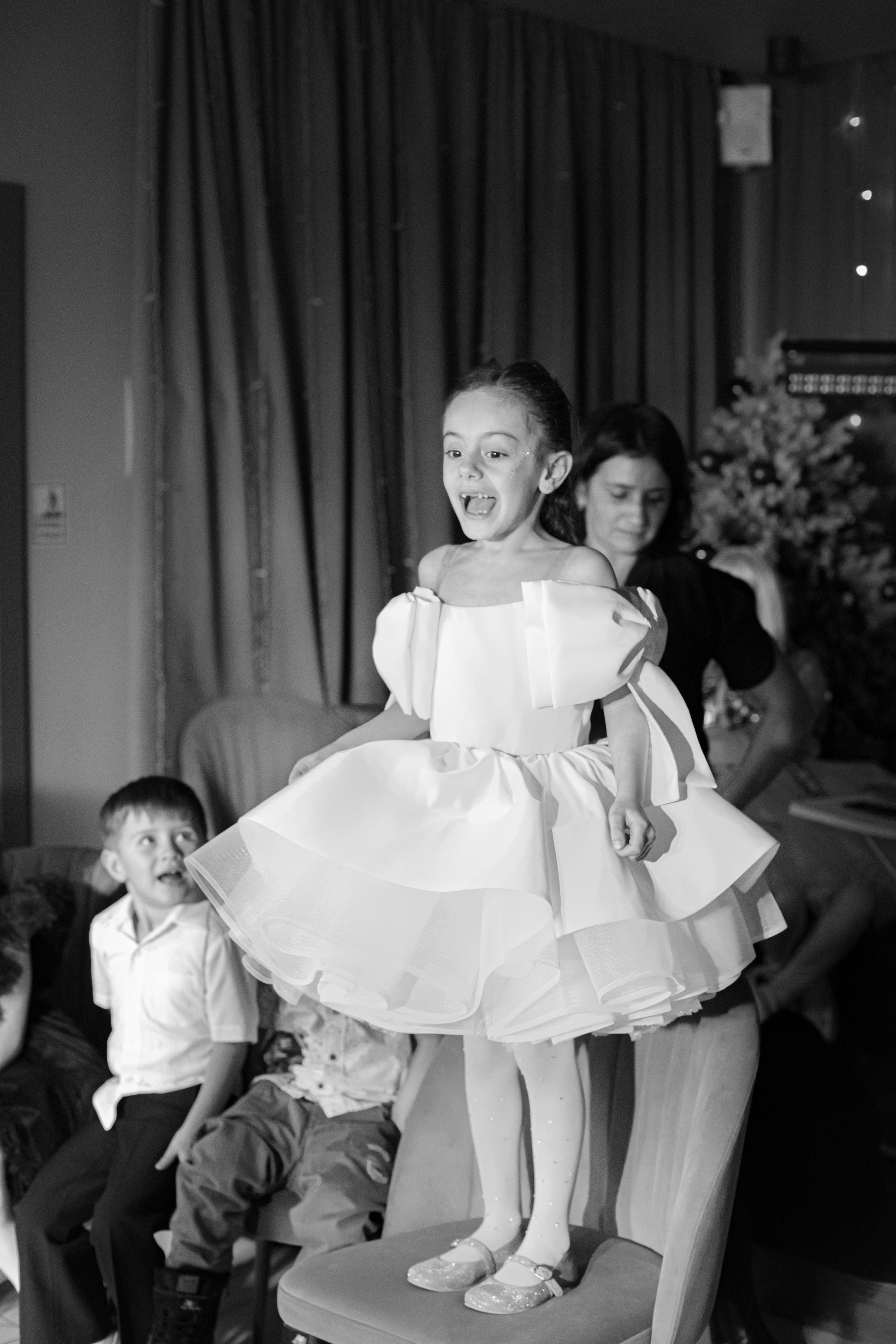 ASIA'S BIRTHDAY PARTY. Photokarish