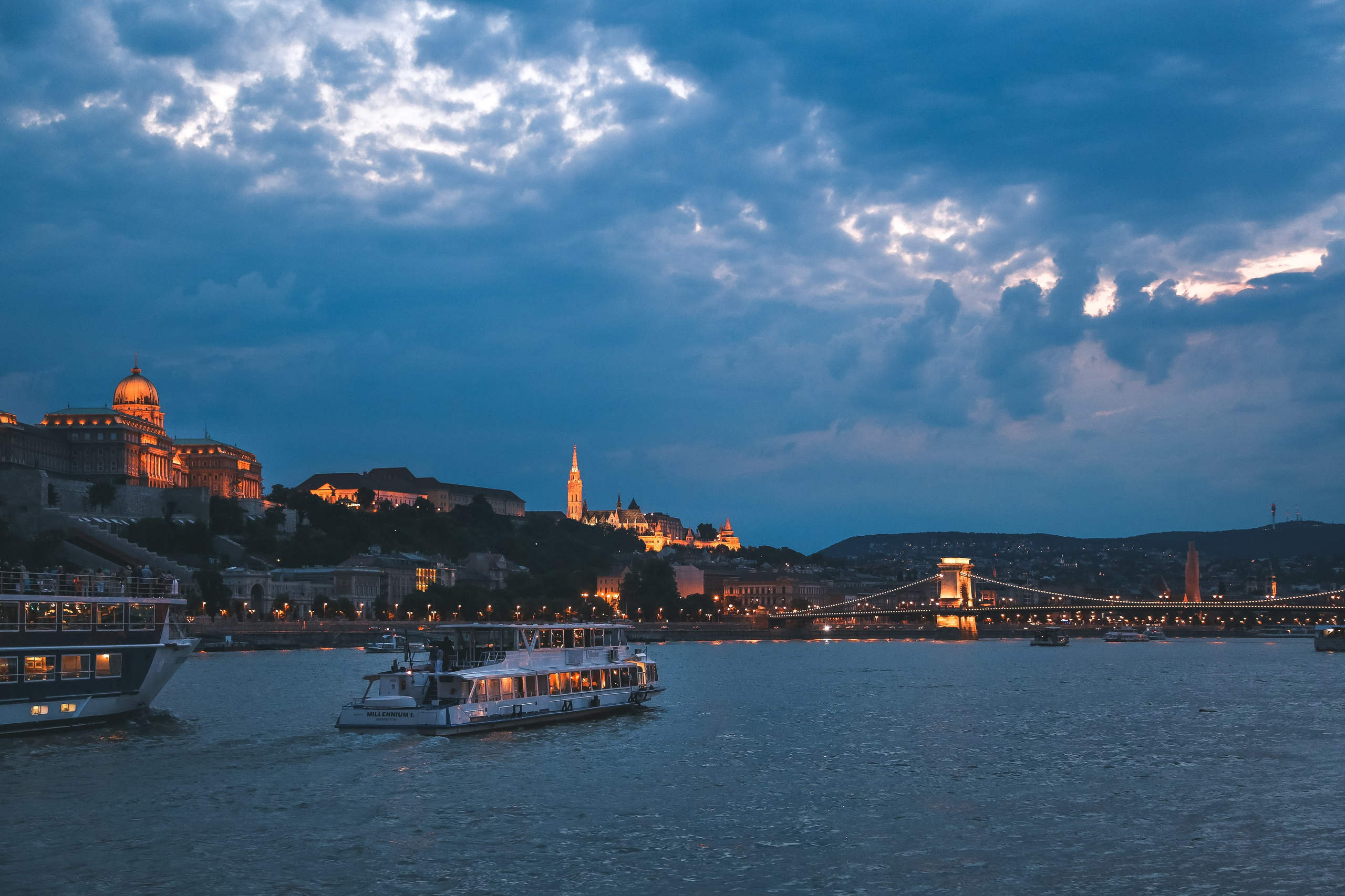 Венгрия: Будапешт. Дарья Письменюк / Darya Leitstern — фотограф, музыкант, журналист, путешественник