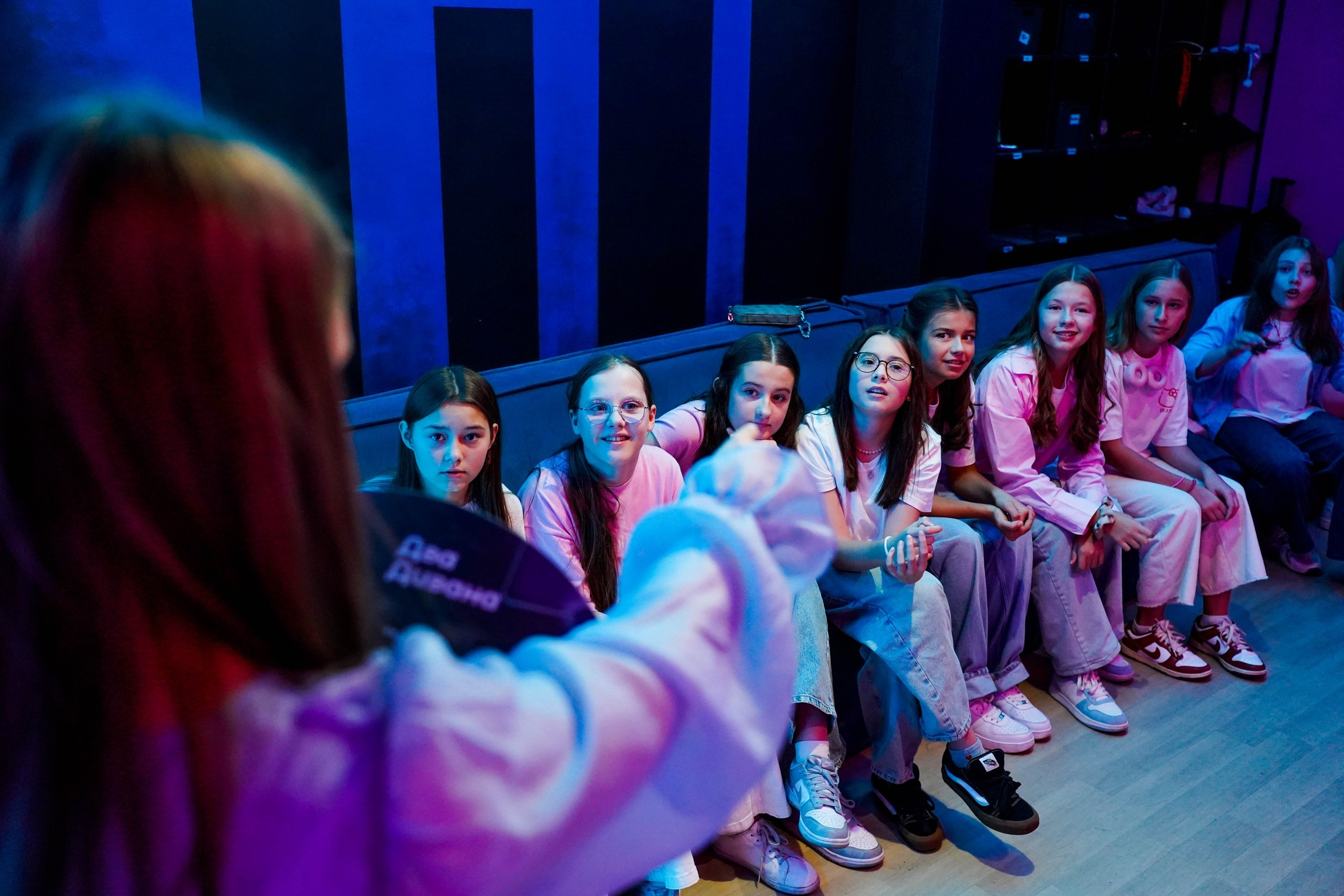 ДВА ДИВАНА ШОУ (ДЕТСКОЕ). Главная