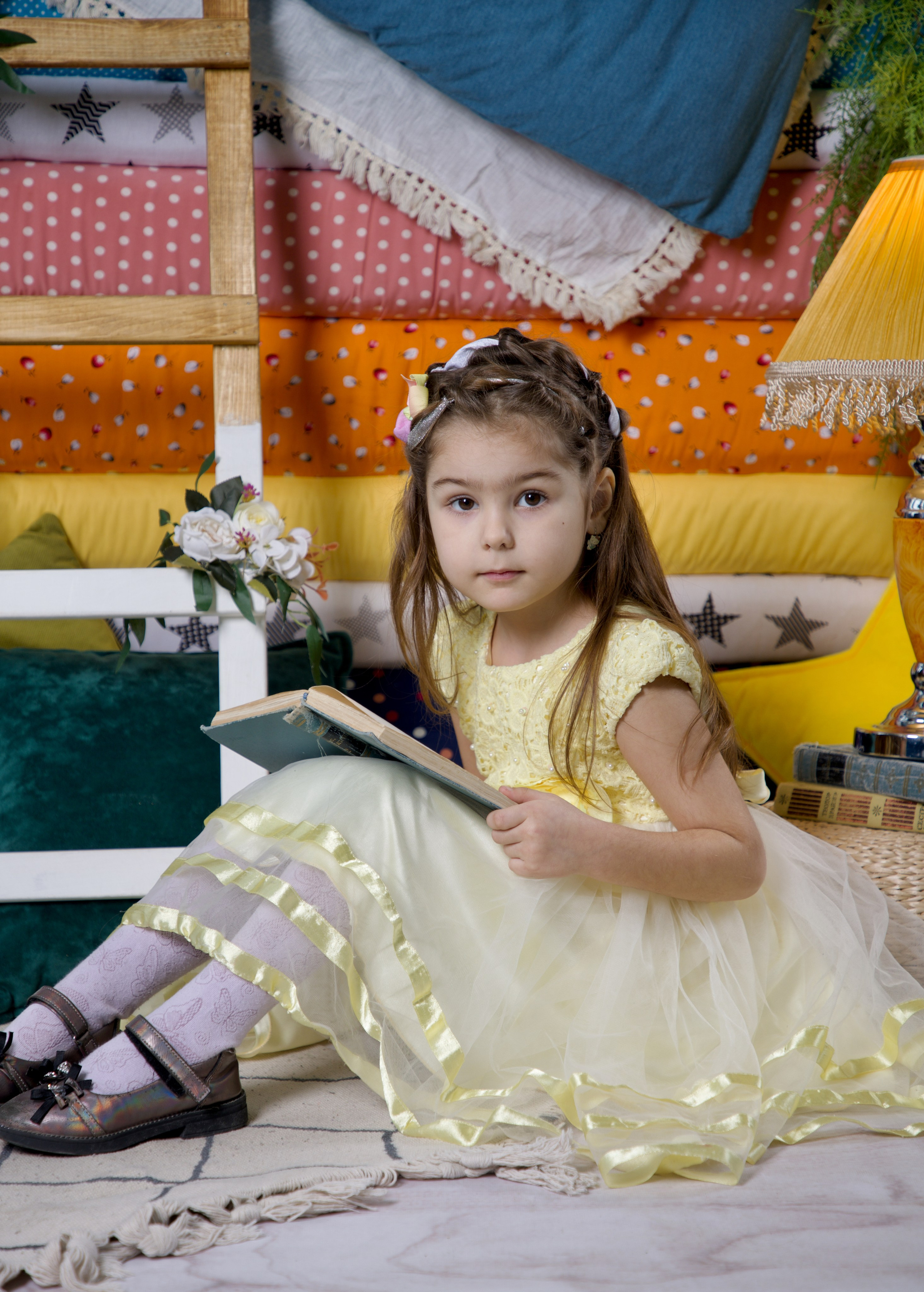 Студийная съёмка. Школьные выпускные альбомы в Москве Марина Николаева