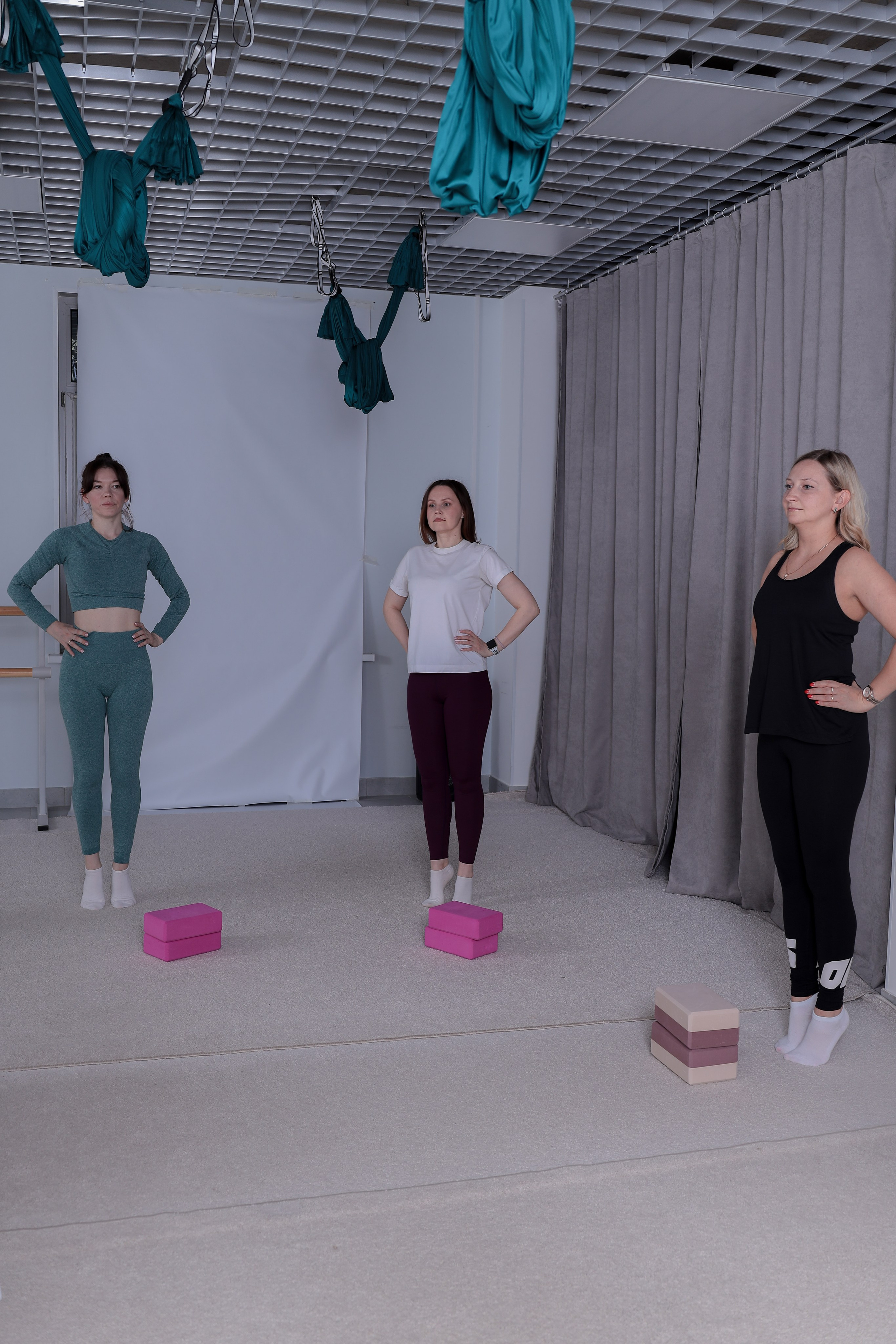 Арт-терапия + аэройога. Фотограф Надршина Лилия