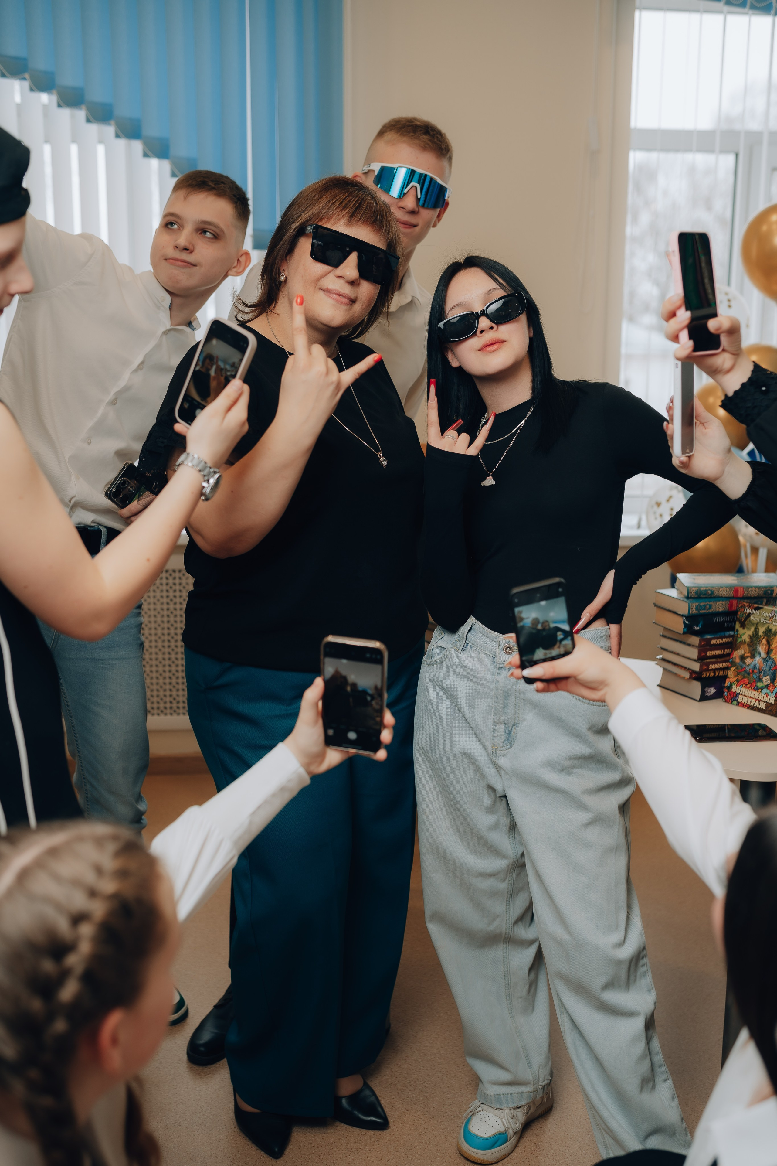 9 класс 1 школа. Фотограф Торопец Кристина Абрамова Kanwellia photography