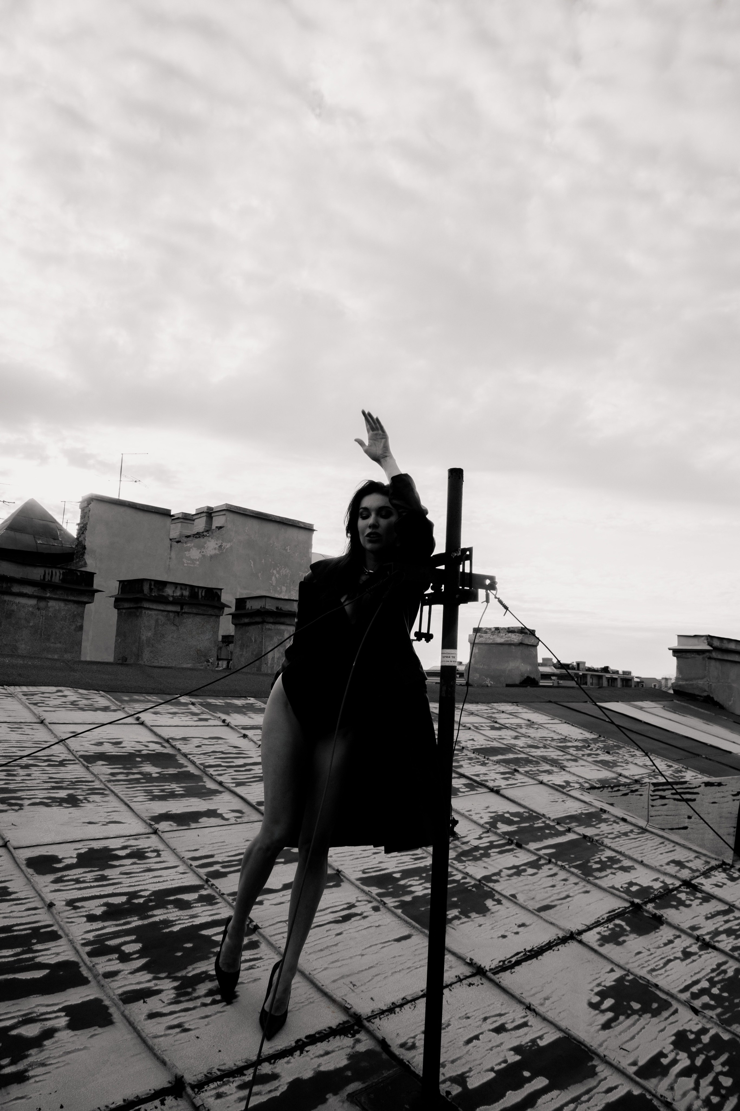 Вероника (съемка на крыше). Фотограф в Москве и Санкт-Петербурге Дарина
