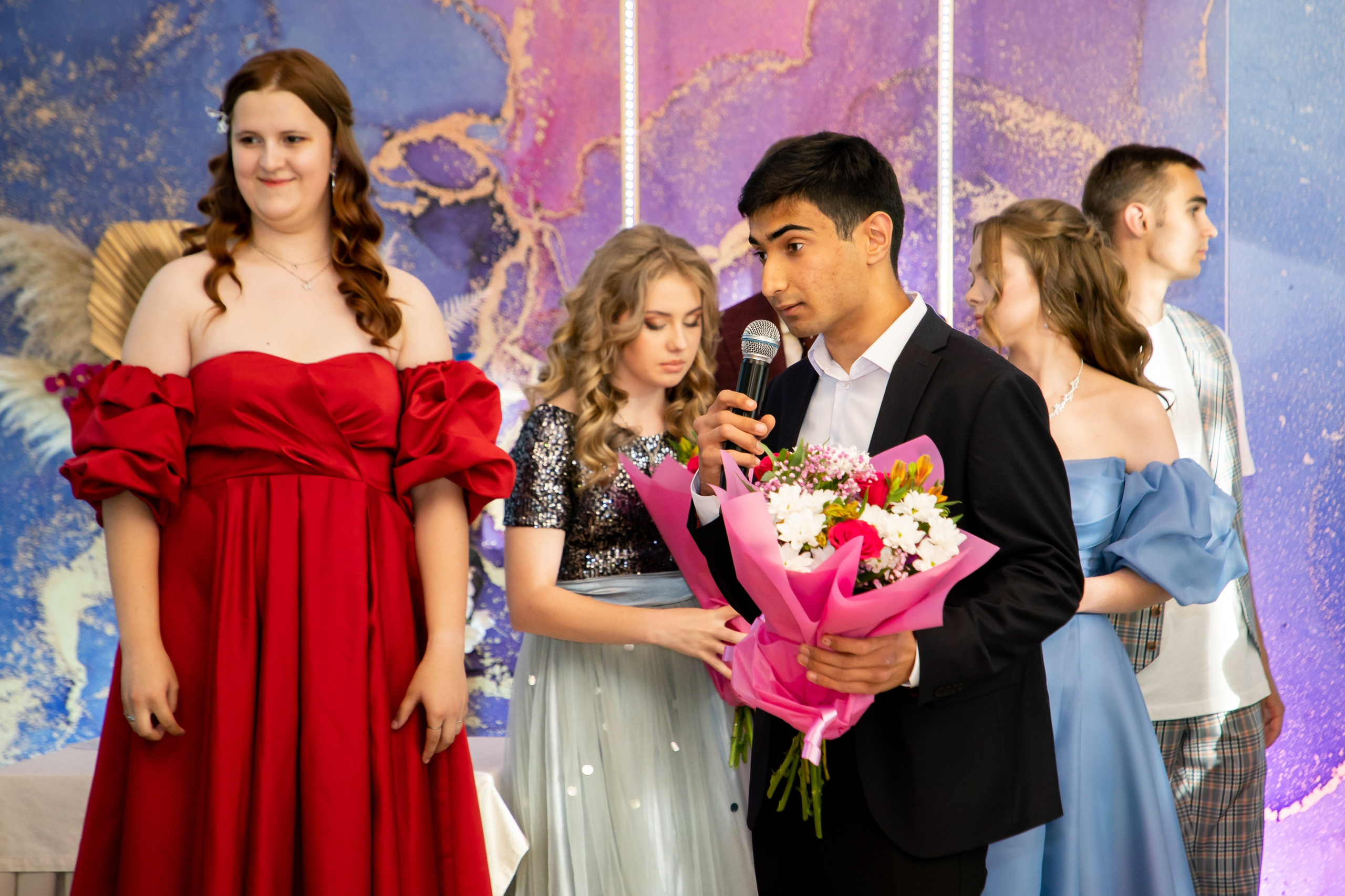 Старшие классы 9 и 11. Фотограф Алёна Финашова