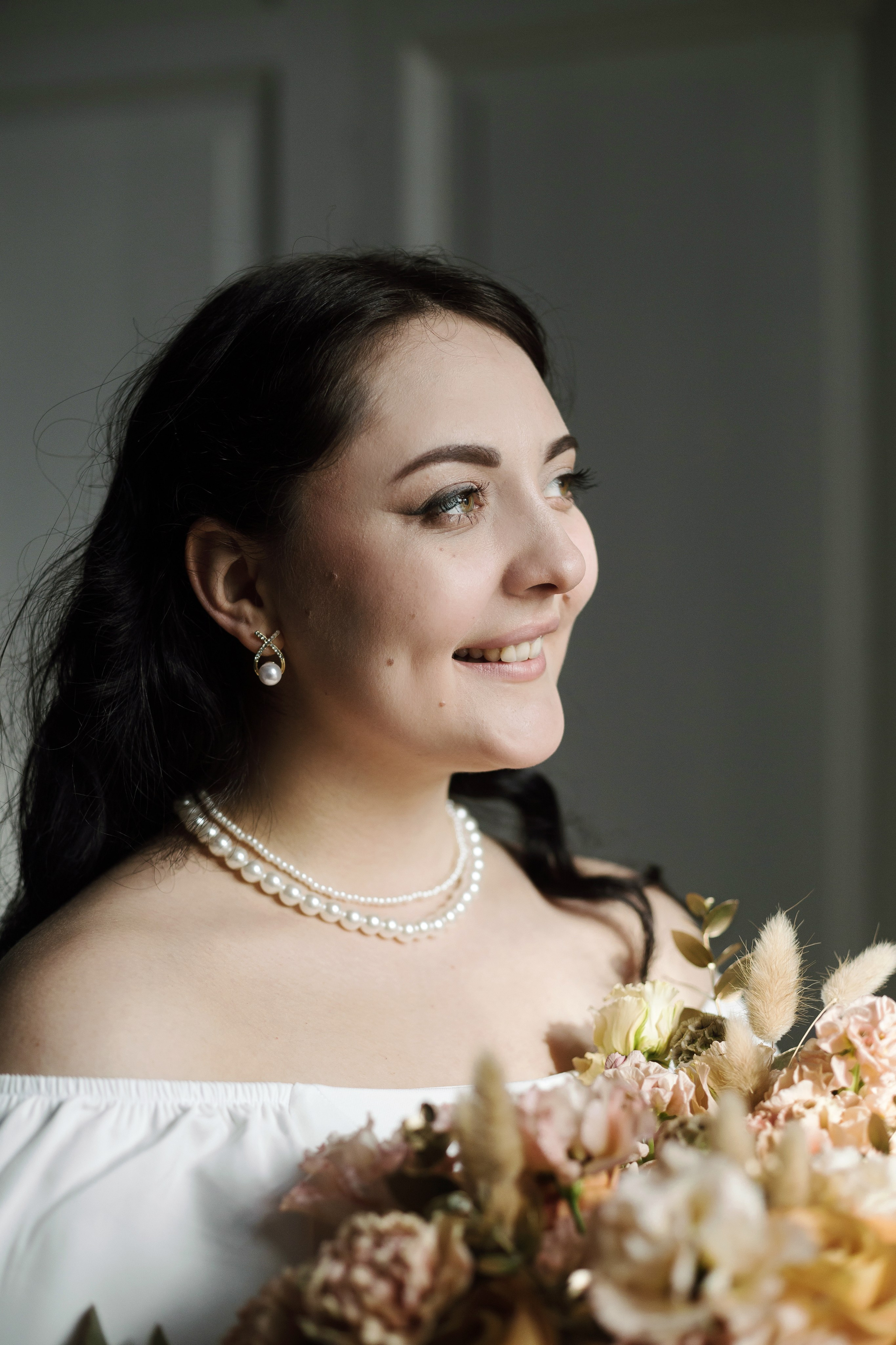 VK: Md: @lady_bulgakova Mua: @trofilyeva Org: @divine_photoproject Decor: @portfoliobrand