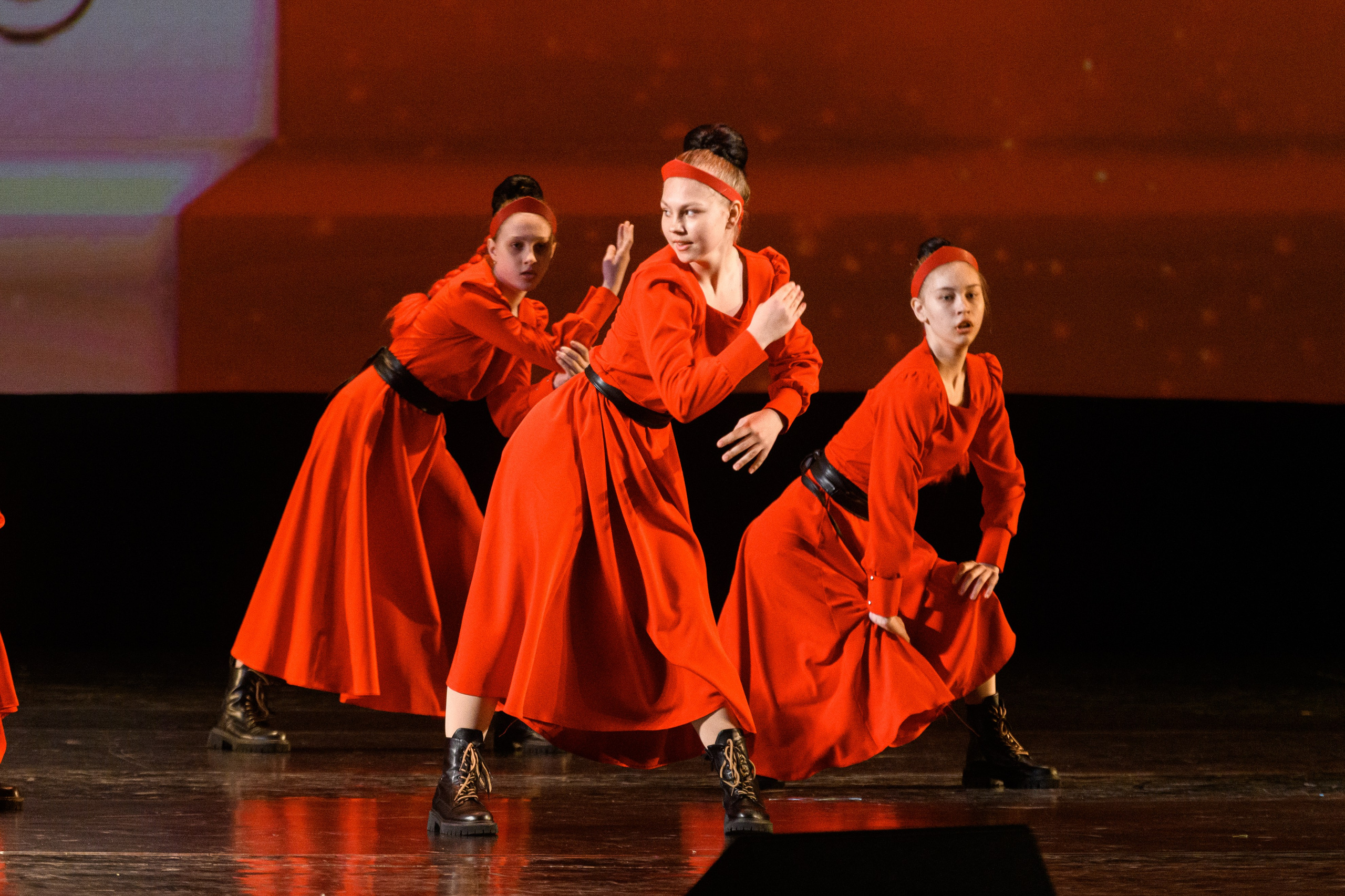 23 апреля, часть 1, БКЗ Октябрьский, г. Санкт-Петербург. Золотое яблочко