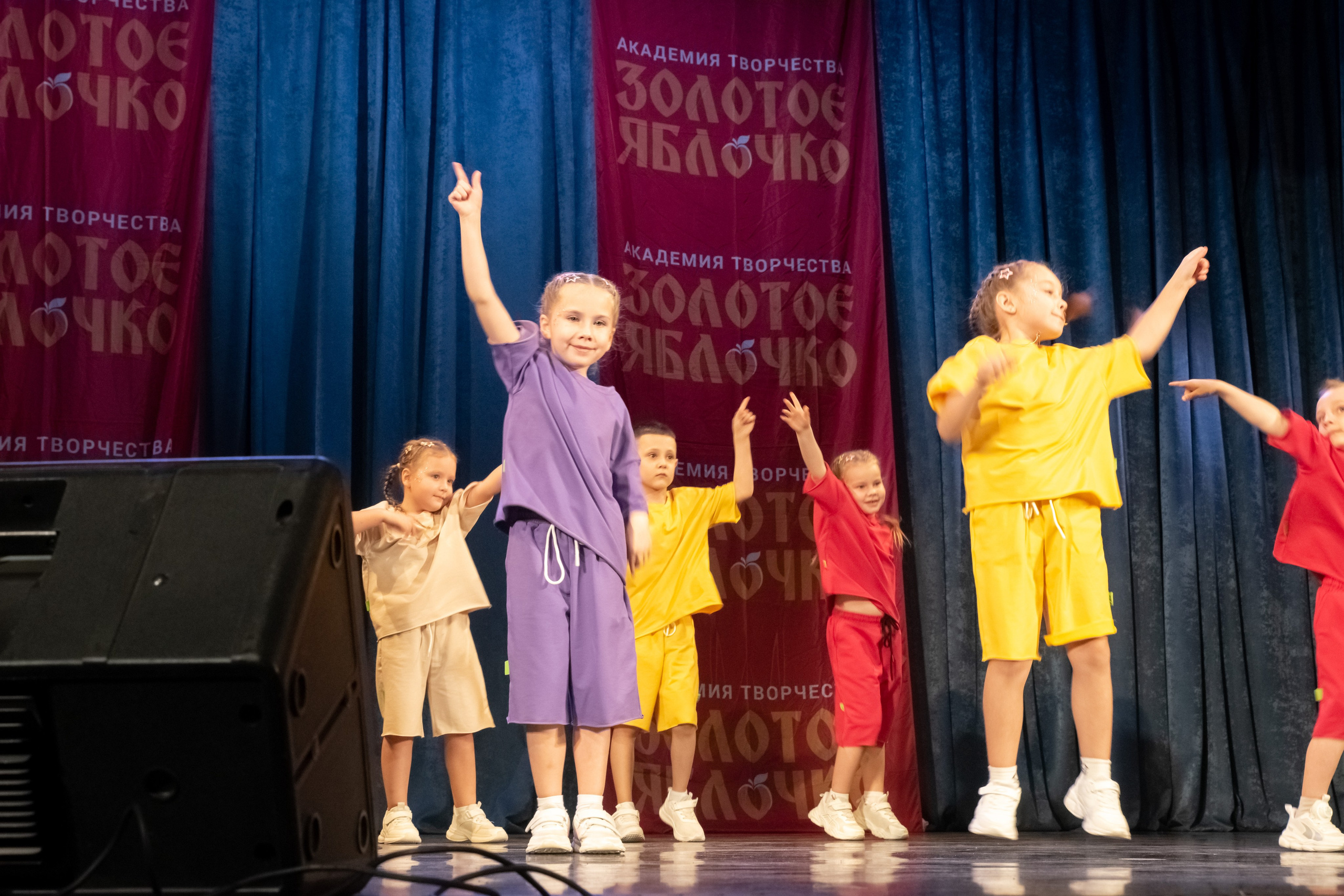 7 декабря, г. Выборг. Золотое яблочко