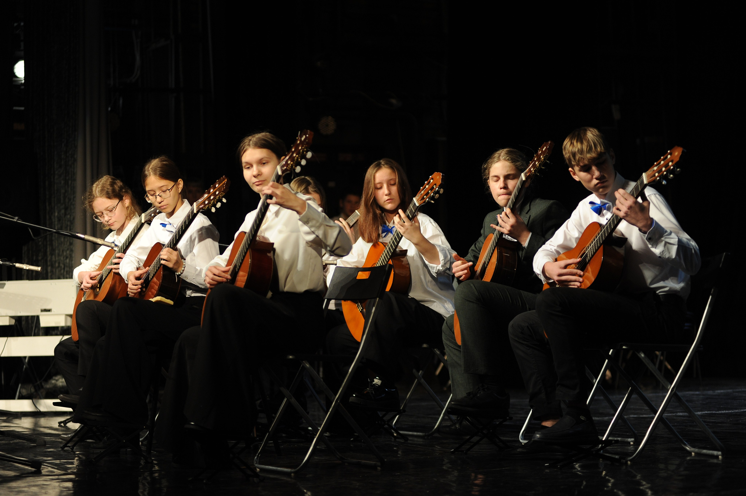 16 ноября, г. Красноярск. Золотое яблочко