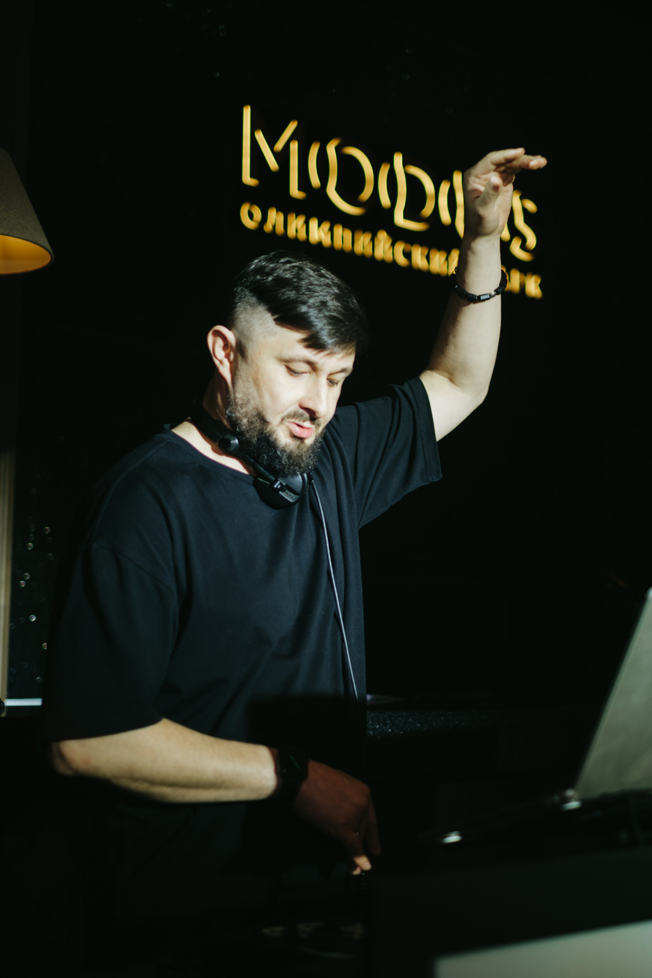 Корпоратив в Сириусу (Адлер) 10 лет компании. Свадебный фотограф Денис Ожигин в Краснодаре и крае. Эмоциональная и стильная съемка вашего дня