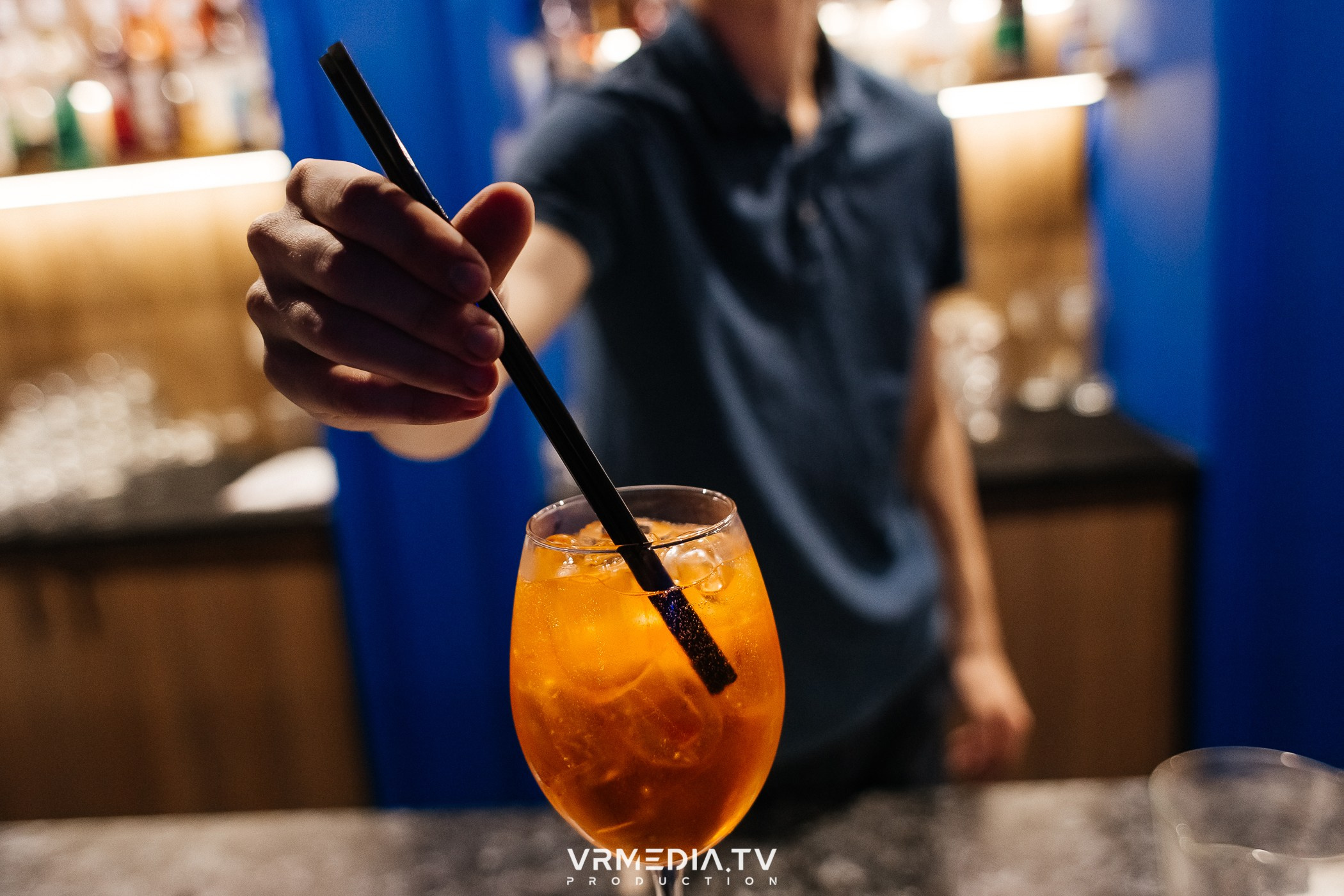 8 марта в караоке-ресторане «Голос»