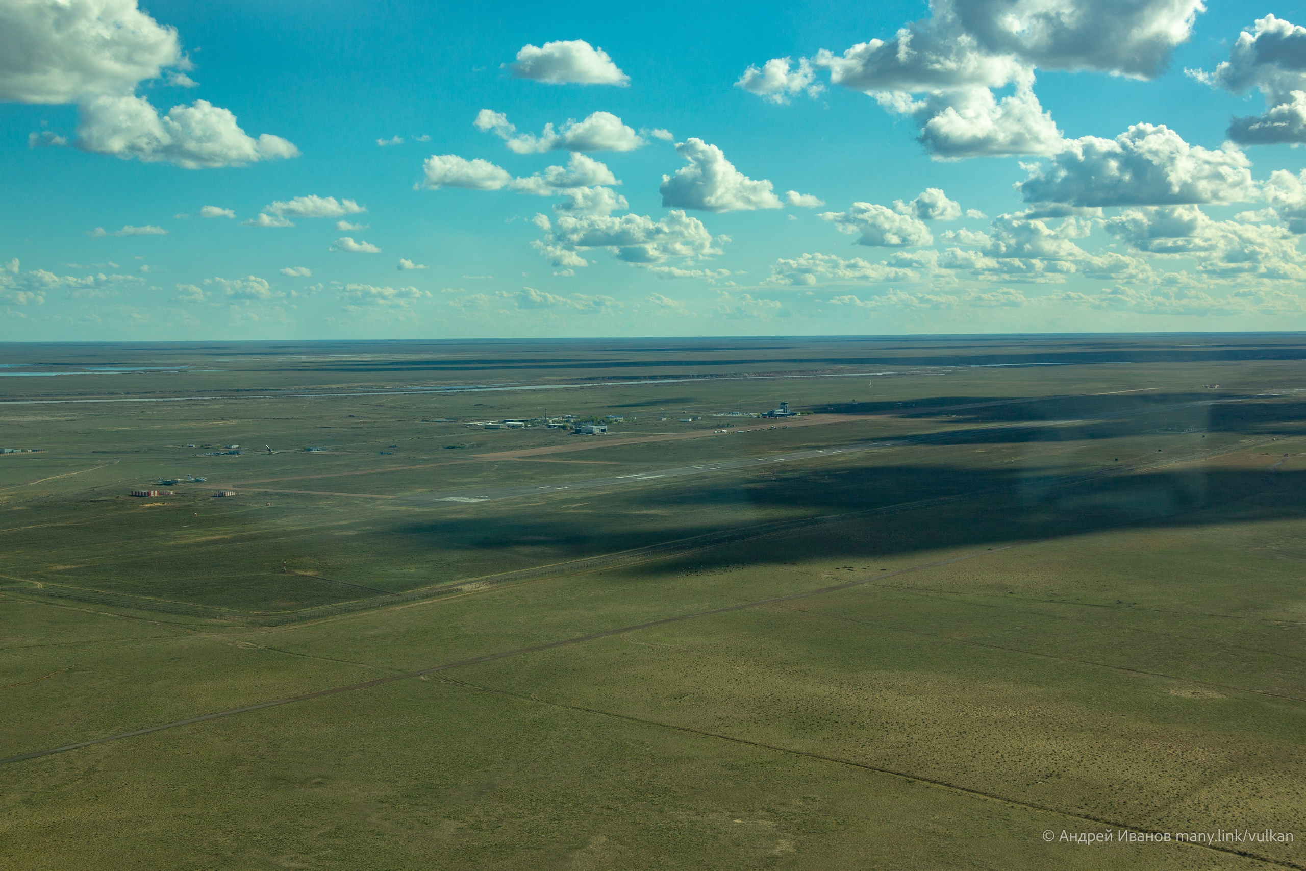 Перелёт на Байконур в 2026 г на самолётах АОН. Фотоальбом показывающий увлекательный мир авиации и мир медведей Андрея Иванова