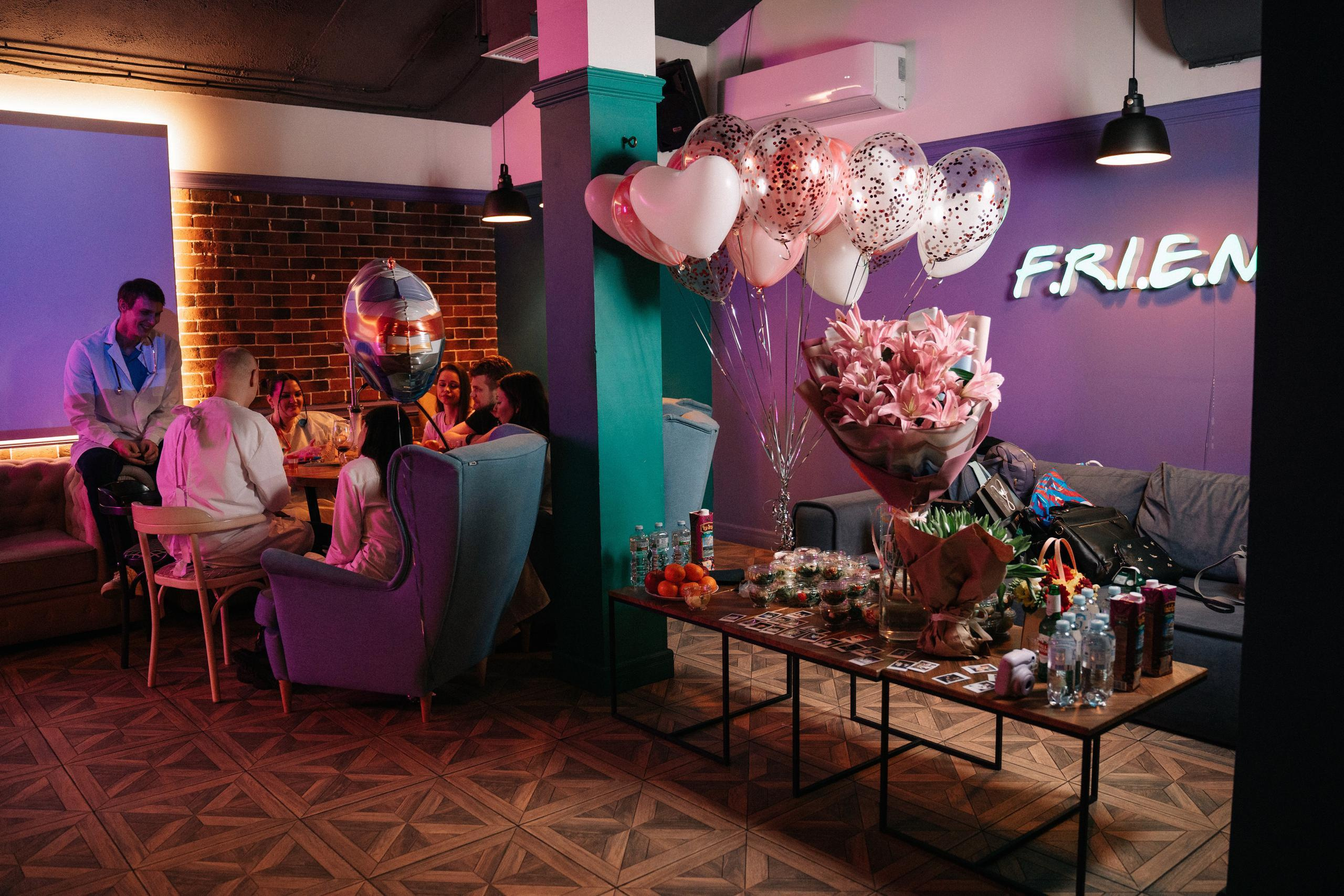 День рождение Елены (в&nbsp;стиле врачей)