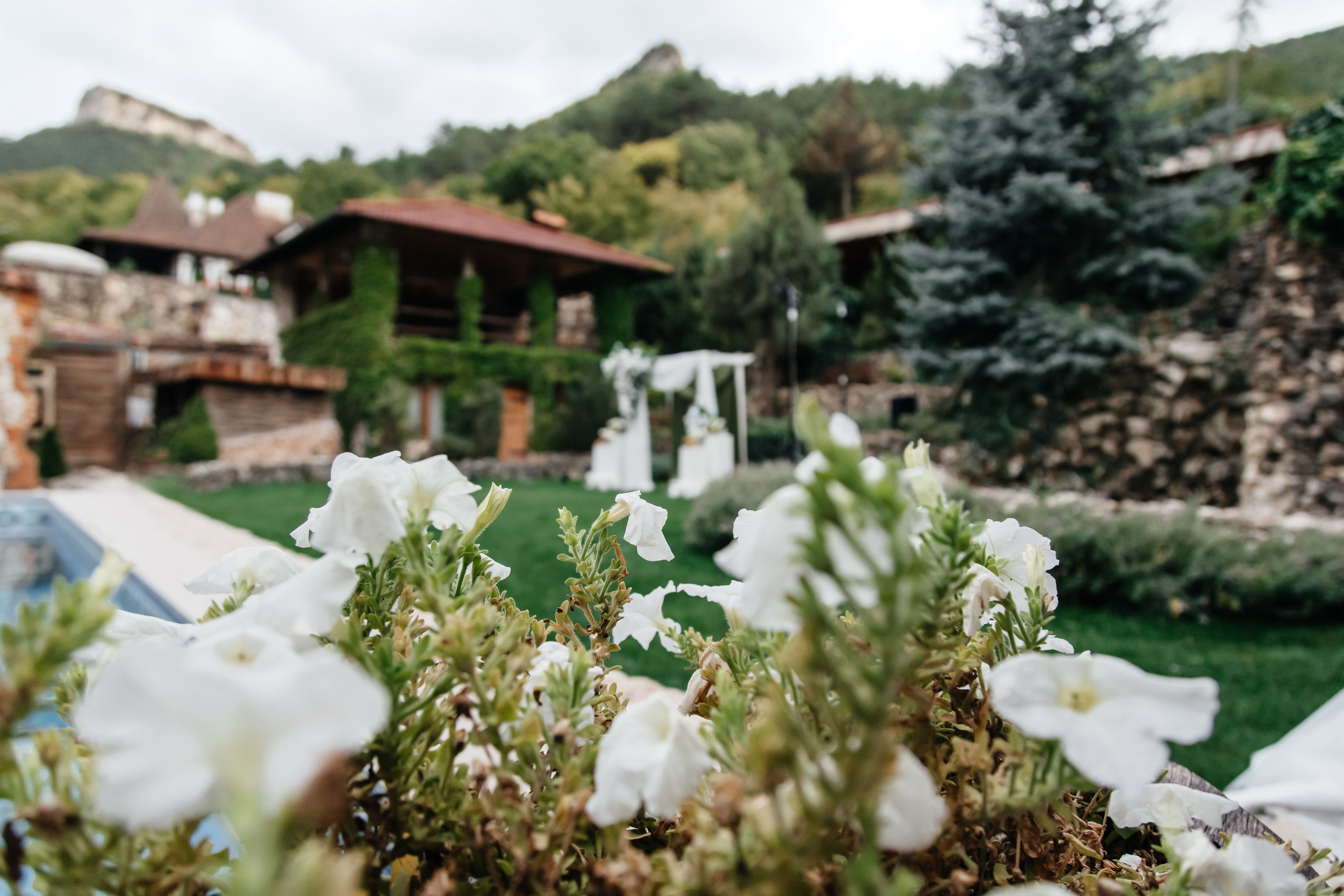 Анонс свадьбы для Павла и Евгении. Усадьба Феодоро. Свадебный фотограф в Крыму и Севастополе Ольга Баскакова
