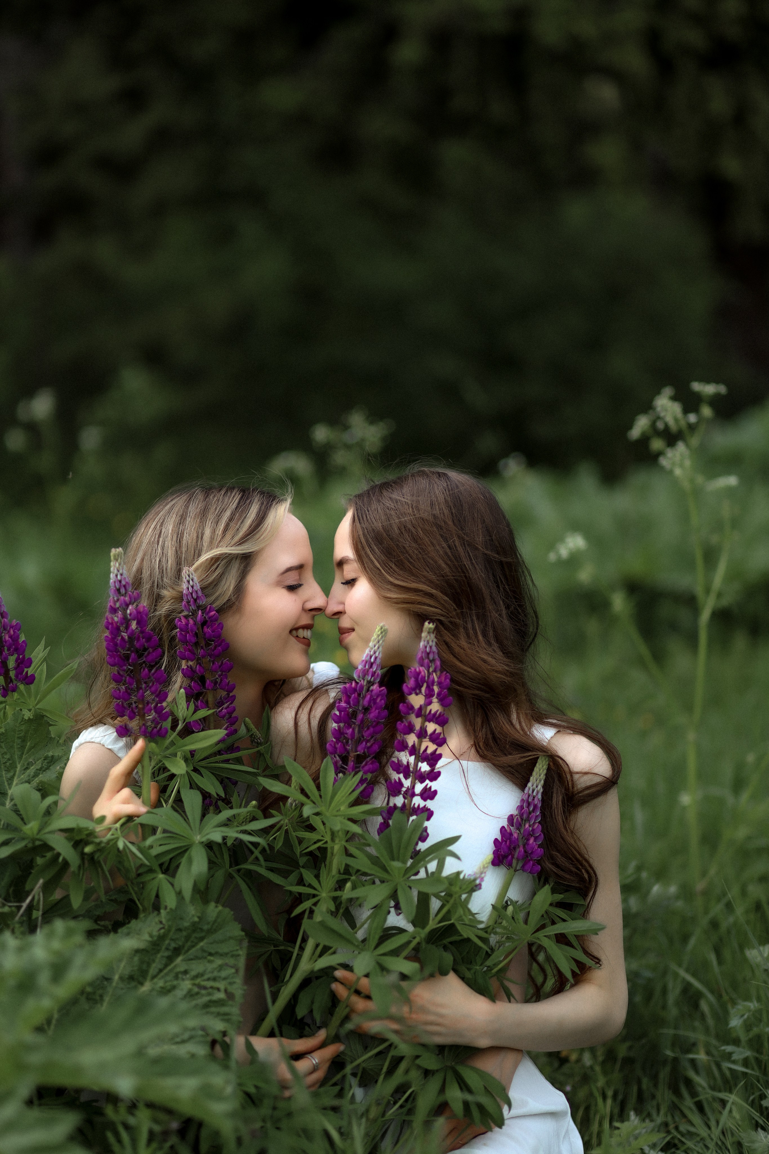 Sisters. Kharchenkotatianaweddingphoto