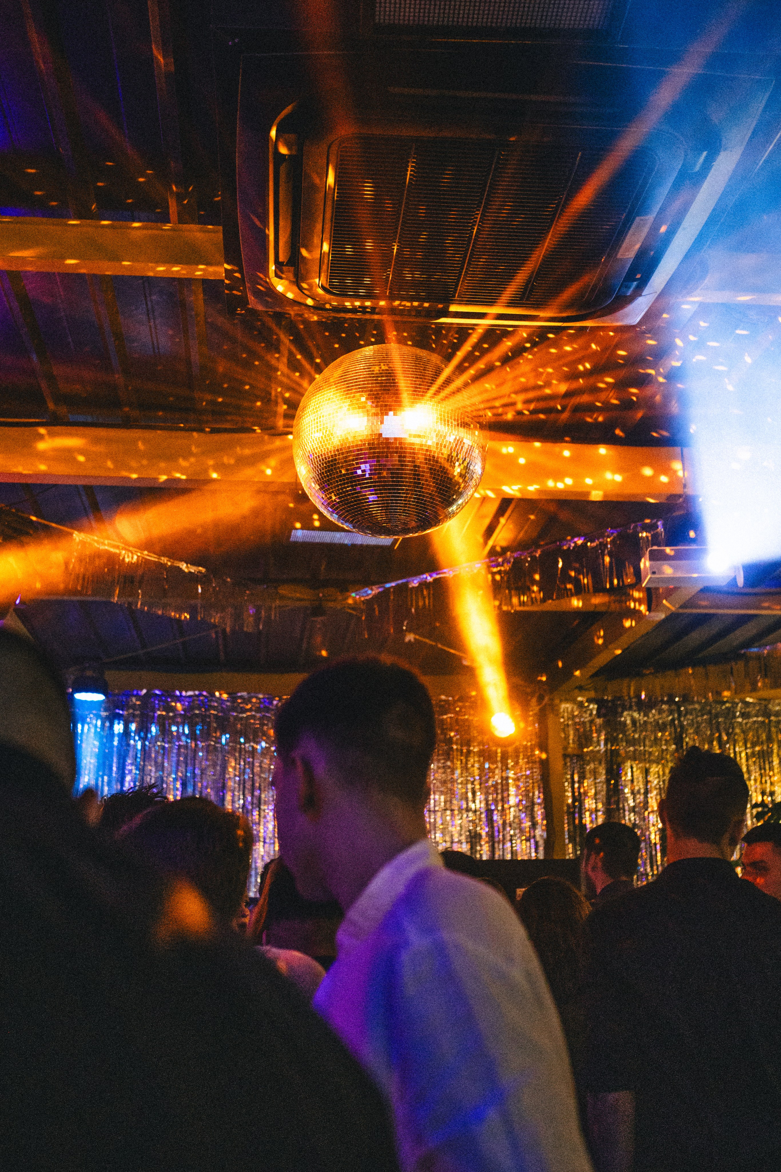 НОВОГОДНЯЯ ВЕЧЕРИНКА 90-х | Парк Культуры. Фотограф в Ставрополе Алина Клочкова