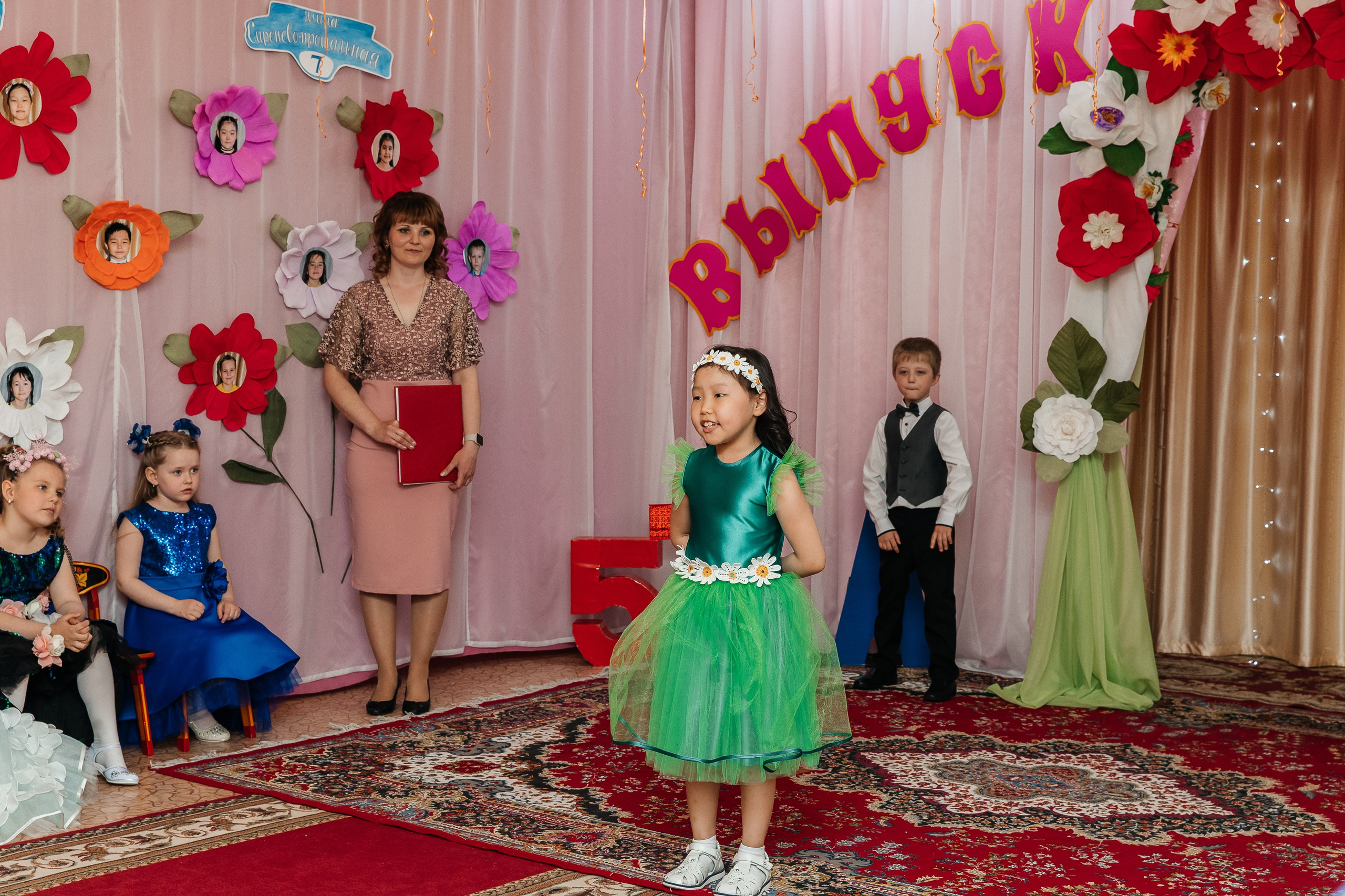 Выпускной Солнышко 2023. Воронистая Анастасия. Фотограф Якутия, Томпонский район