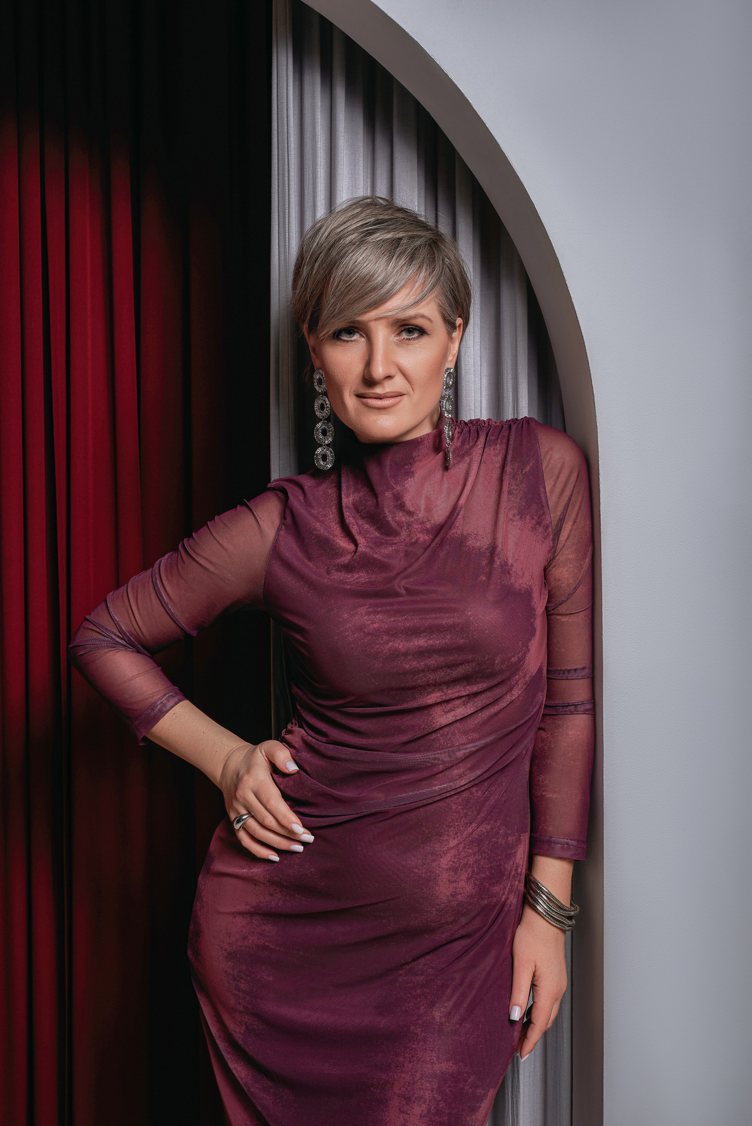 Анастасия Игошина, звездный тренер по речи. Наталия Дианова — фотограф для брендов и экспертов в Москве