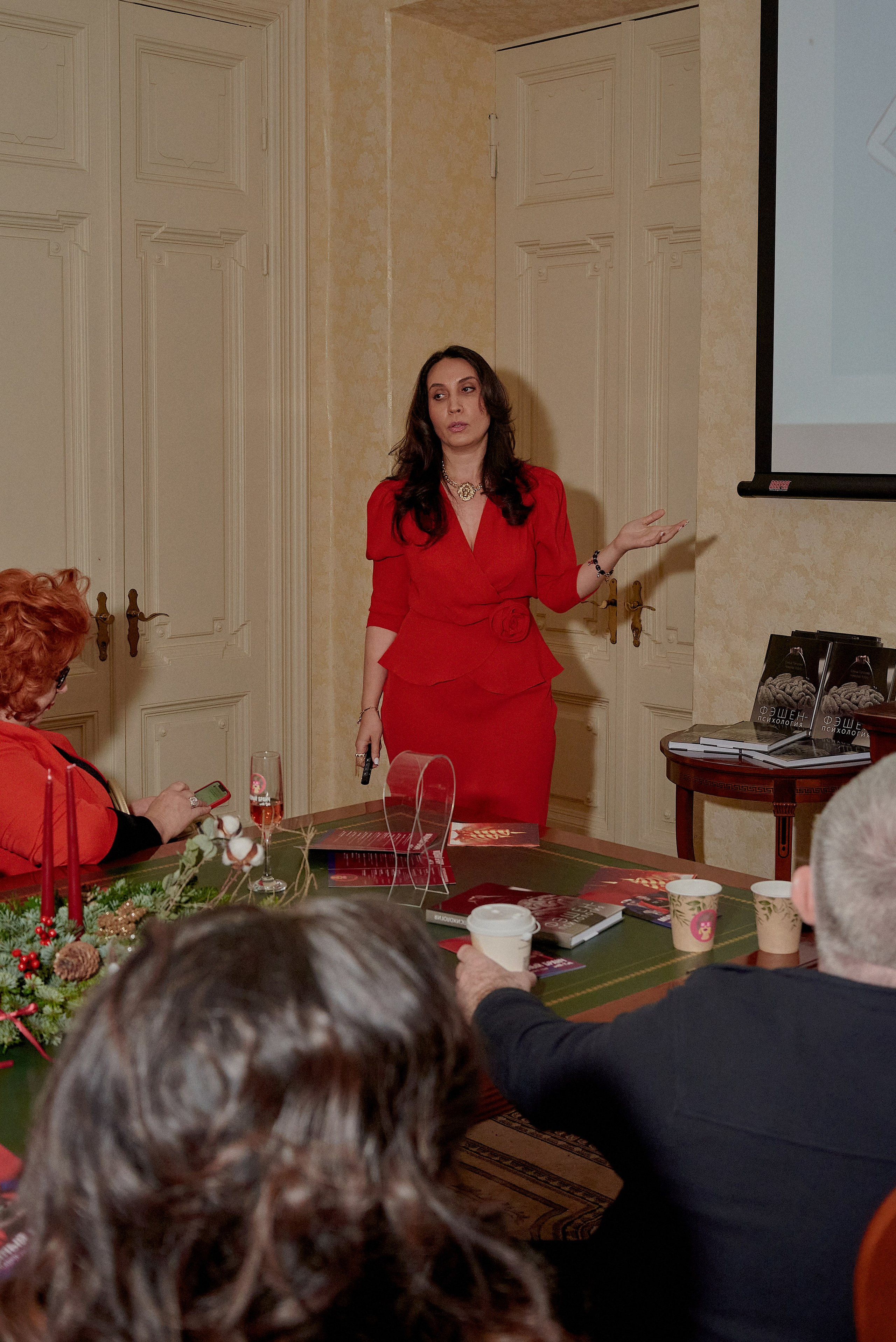 Модный бранч с Тати в особняке Лемана. Наталия Дианова — фотограф для брендов и экспертов в Москве