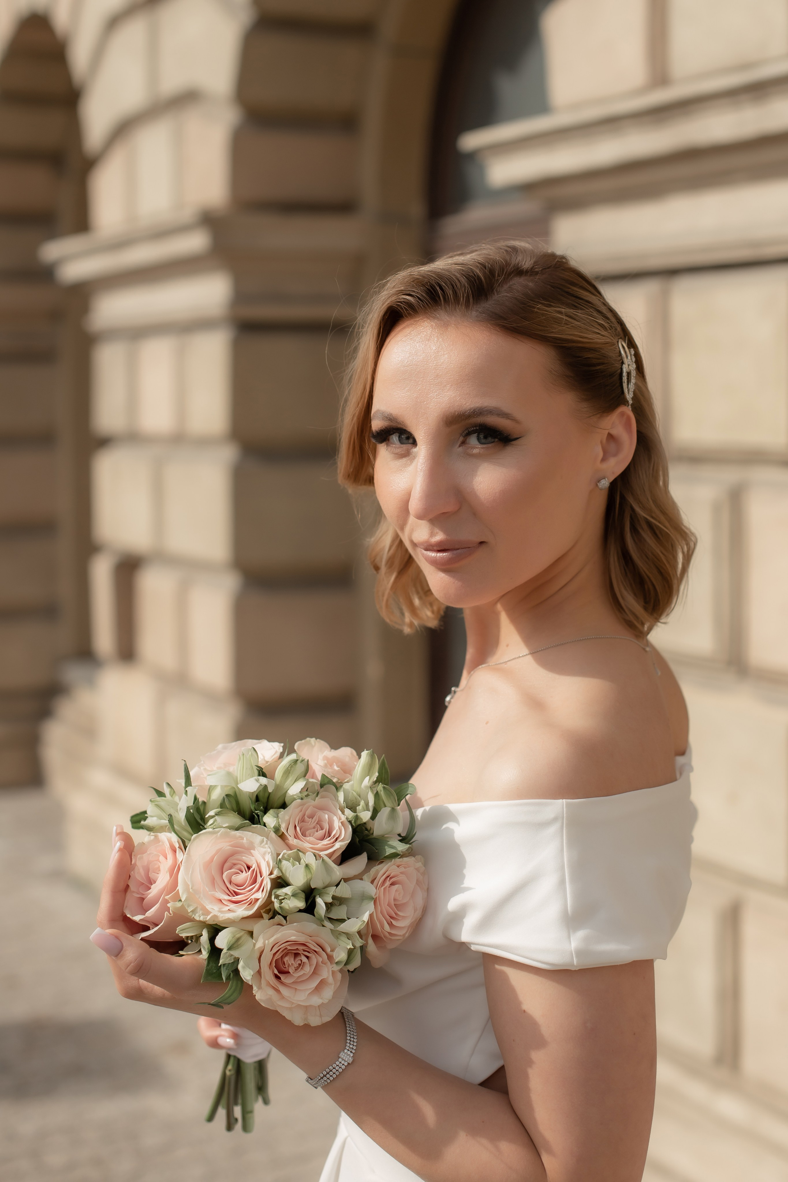 Саша и Вика. Биржевой сквер. Фотограф в Калининграде Решетникова Алина