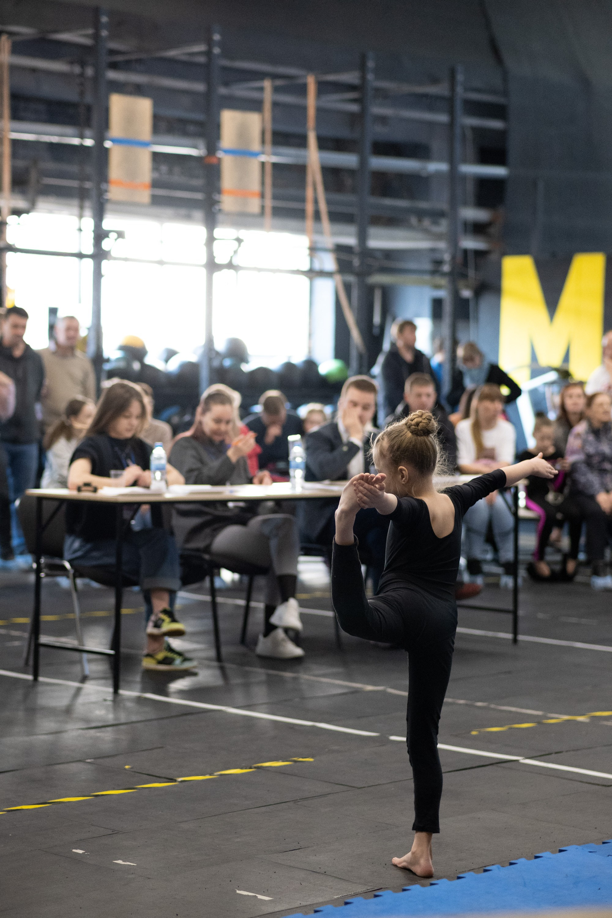 Внутриклубные соревнования по воздушной гимнастике 02.04.23