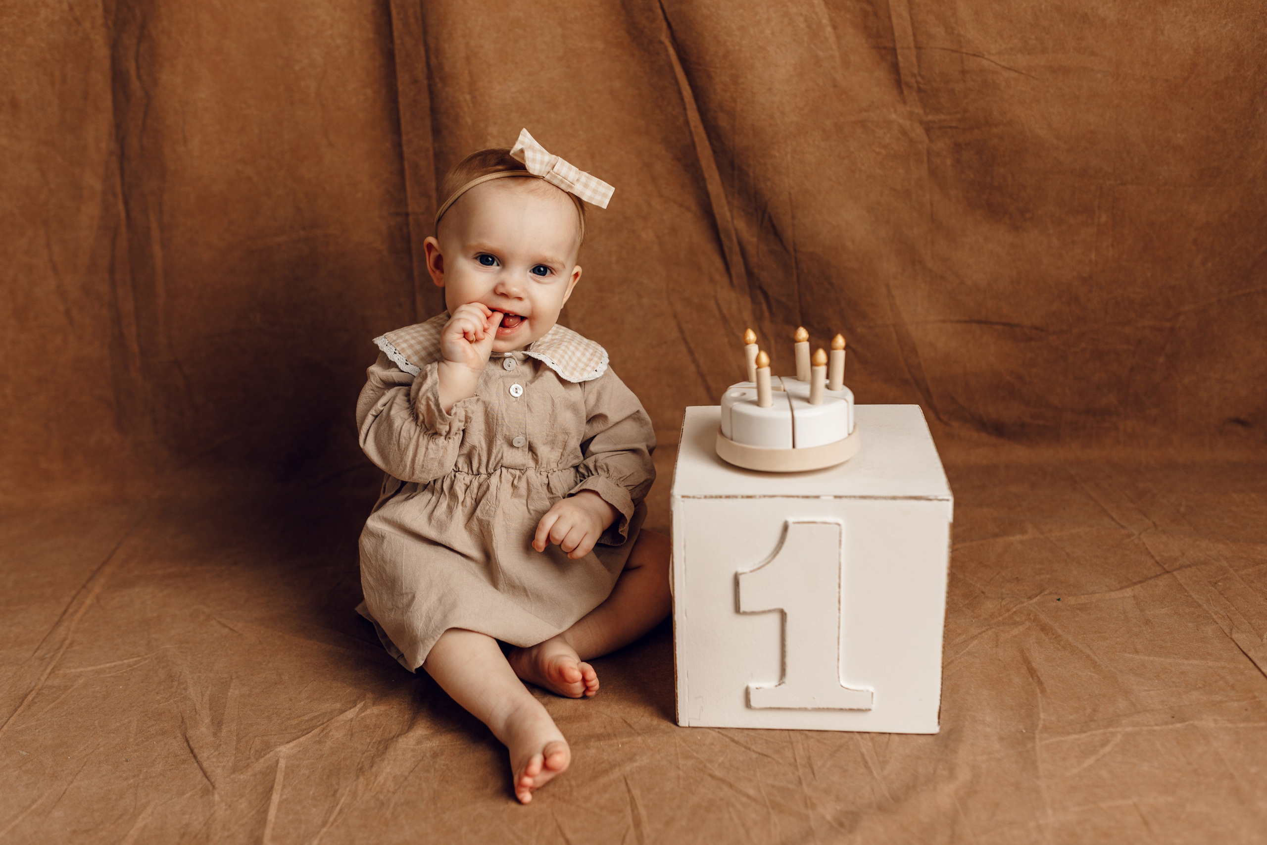 Годики. Фотограф новорождённых семейный фотограф Томск Елена Каплина