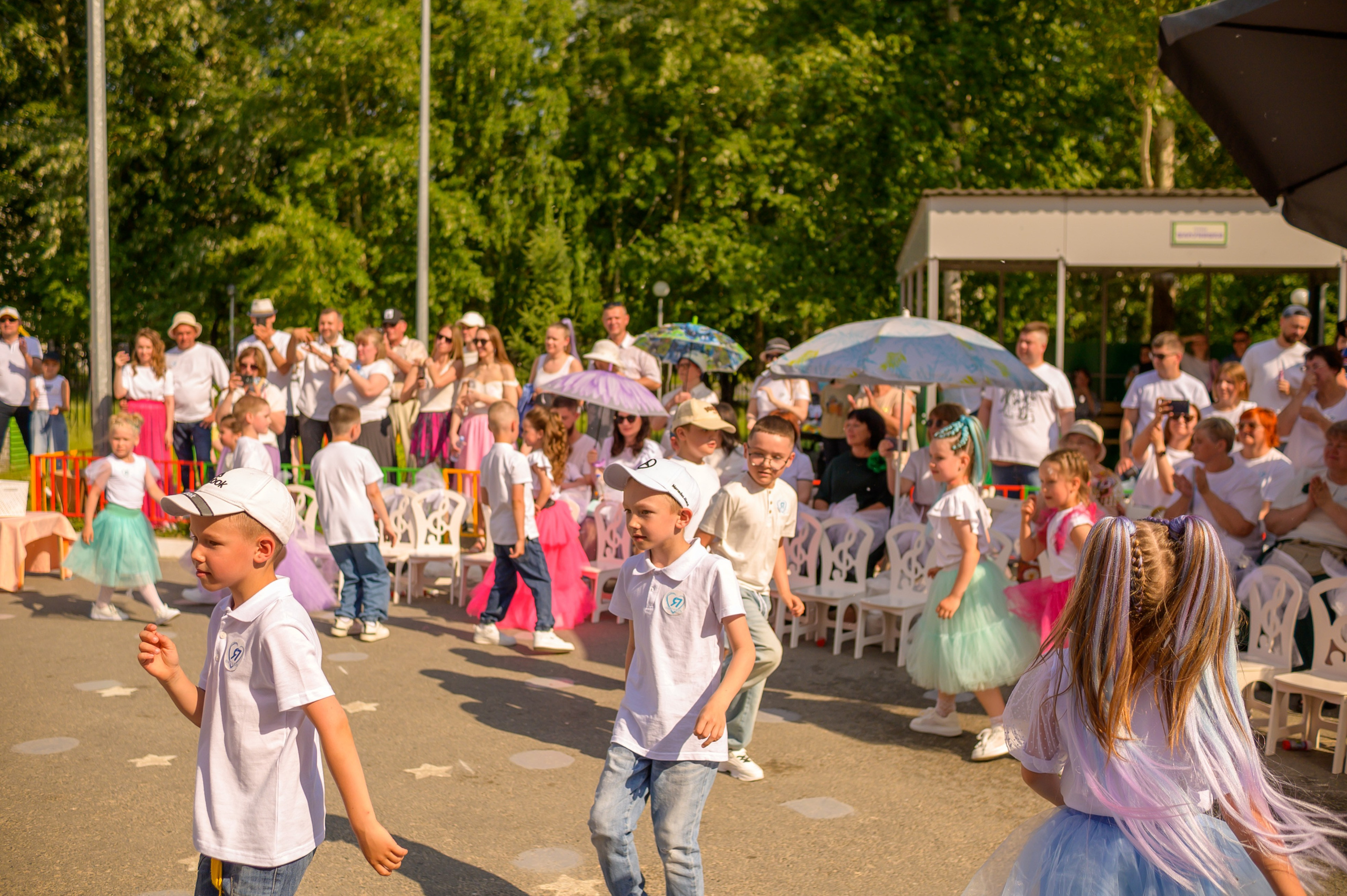 Репортаж выпускного группа «Фантазёры» 3 садик. Фотограф новорожденных, семейный детский в Тюмени Татьяна Морозова