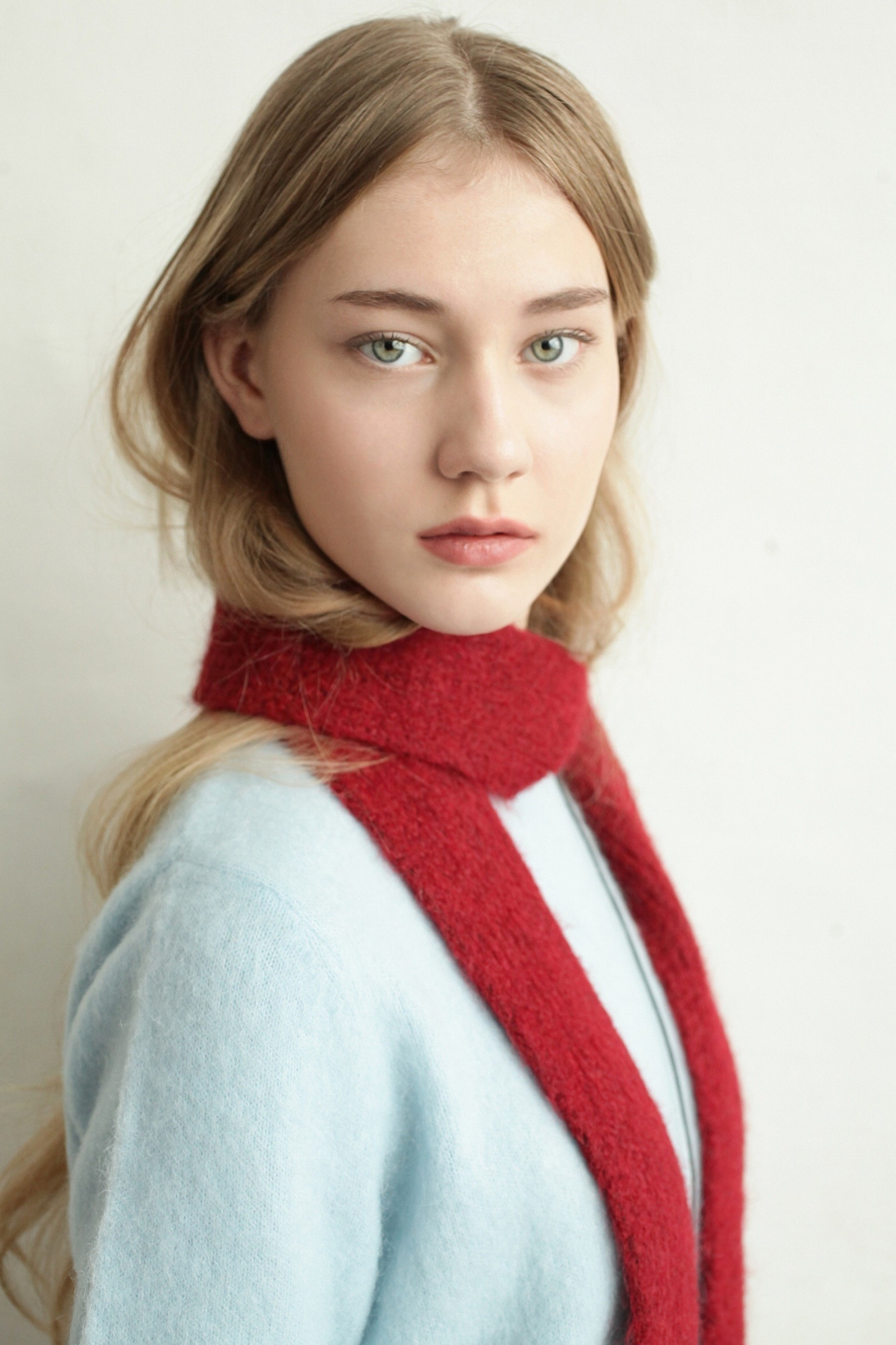 Sofia Popkovskaya. DISTINCTIVE MODEL AGENCY. Модельное агентство специализирующиеся на зарубежном плейсменте моделей