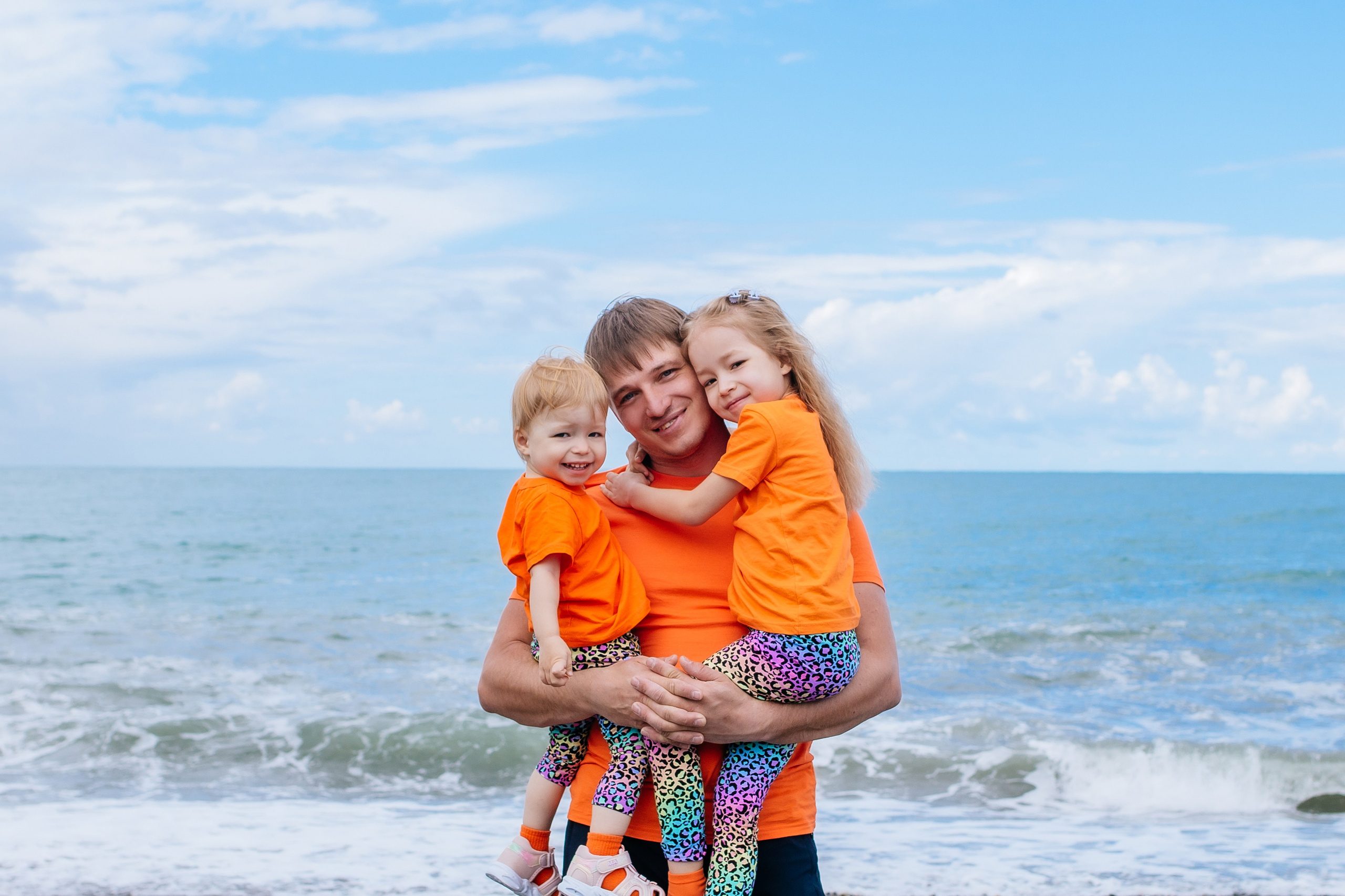 Семейная фотосессия на берегу моря в Сочи. Фотограф Сочи Адлер. Солькаева Анастасия