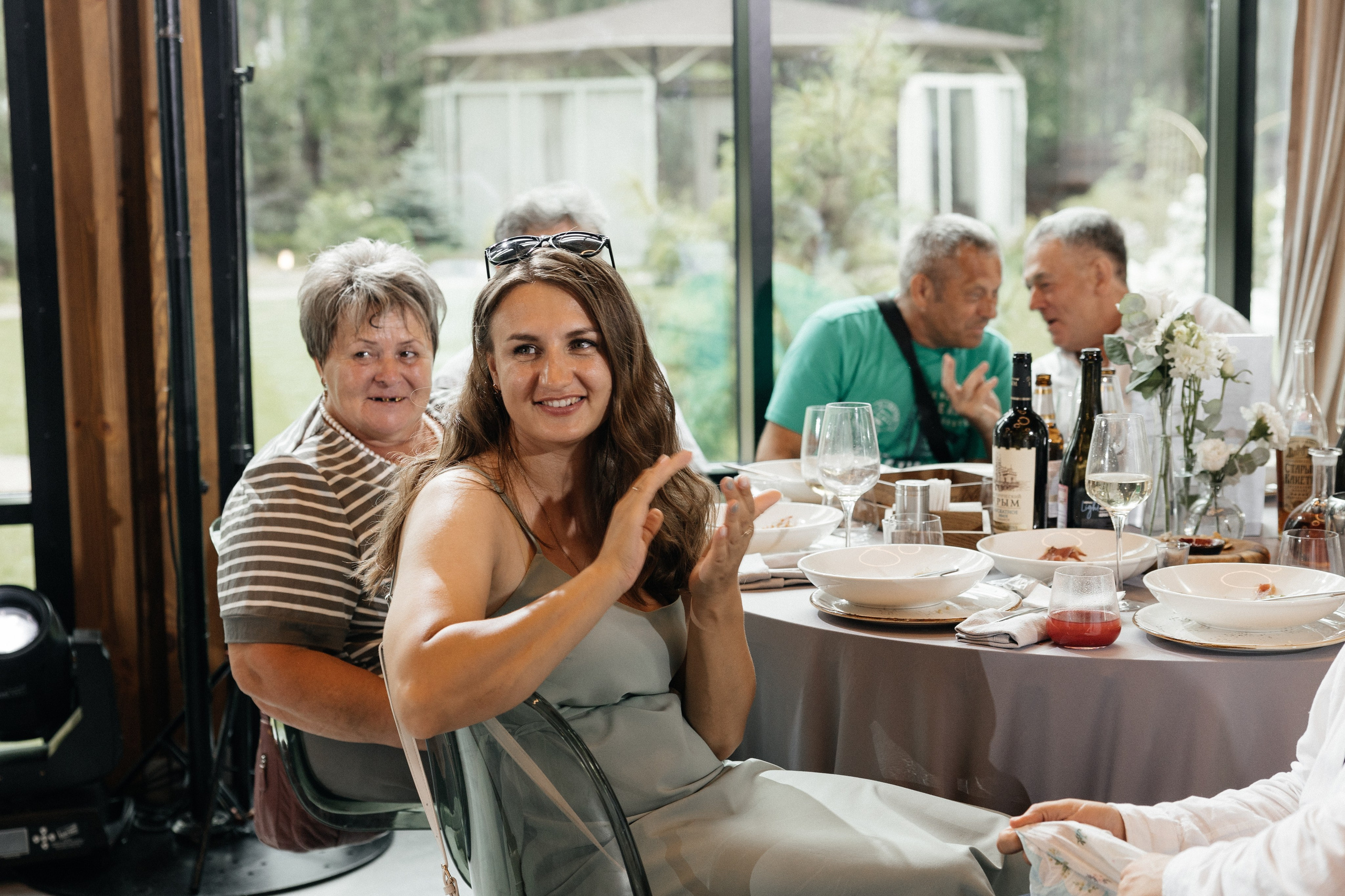 Свадебная история. Лесной Виладж. Свадебный и семейный фотограф Рассказова Виктория