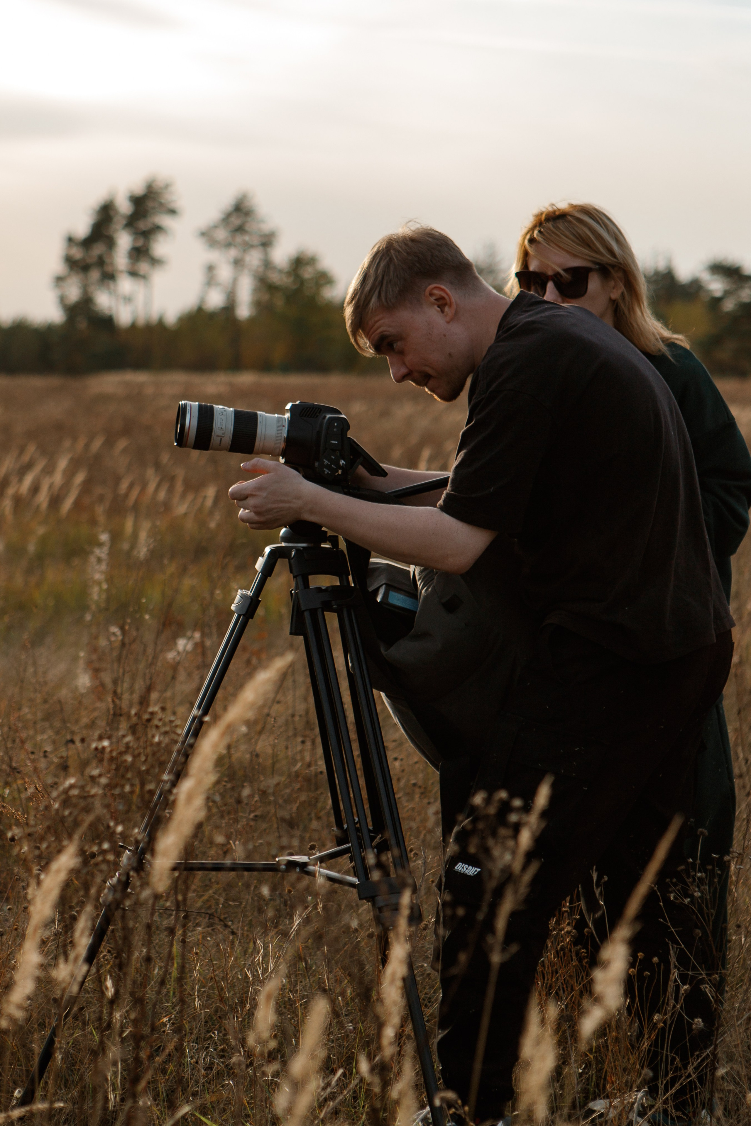 Backstage. Съемка клипа в поле. Фотограф Анастасия Кулешова
