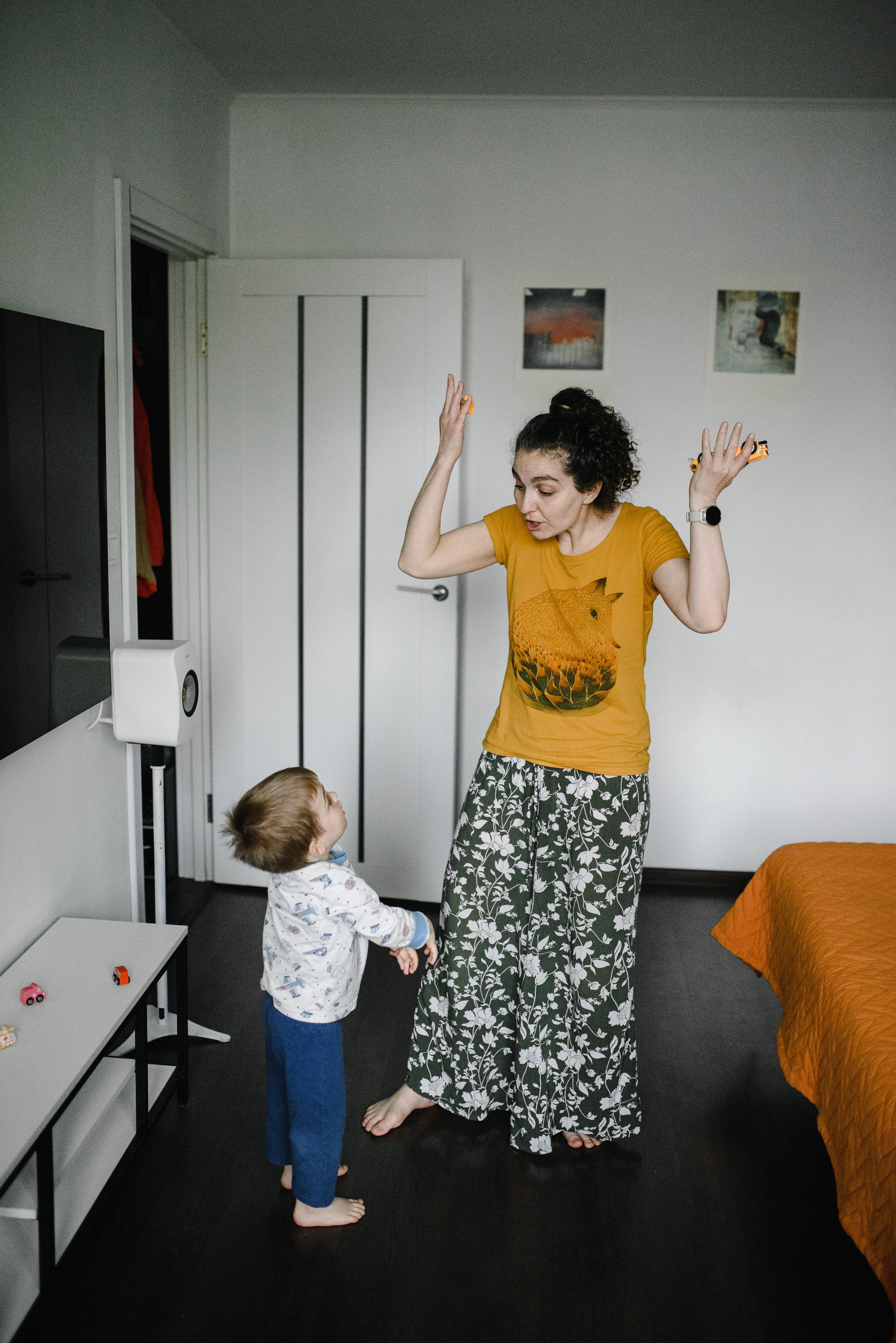 Игорь, Мила и Михаил Игоревич, домашняя история. Фотограф Денис Неместо, портрет, репортаж