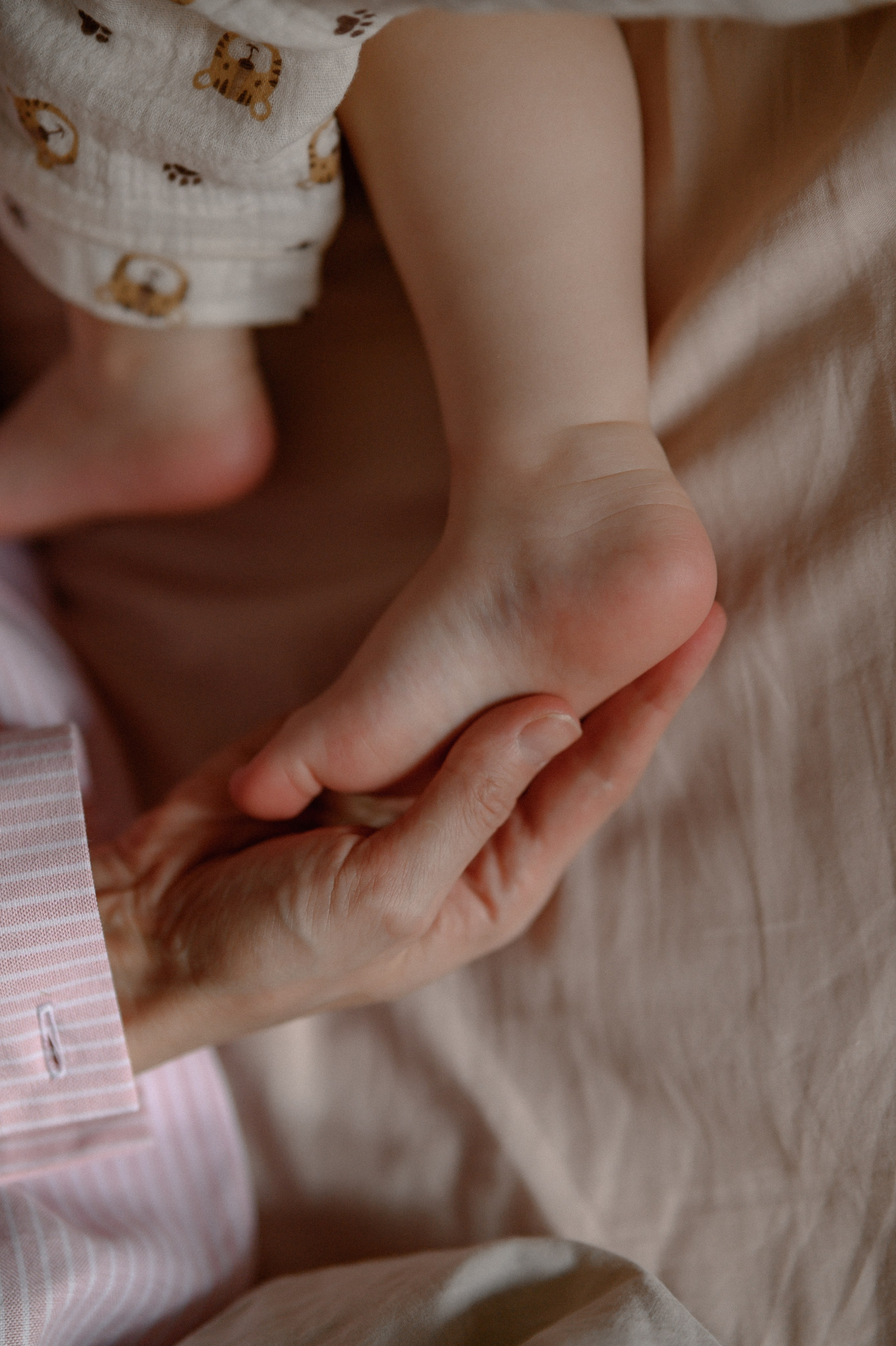 Даша и Варя дома. Семейный и свадебный lifestyle-фотограф в Москве Мария Петрова