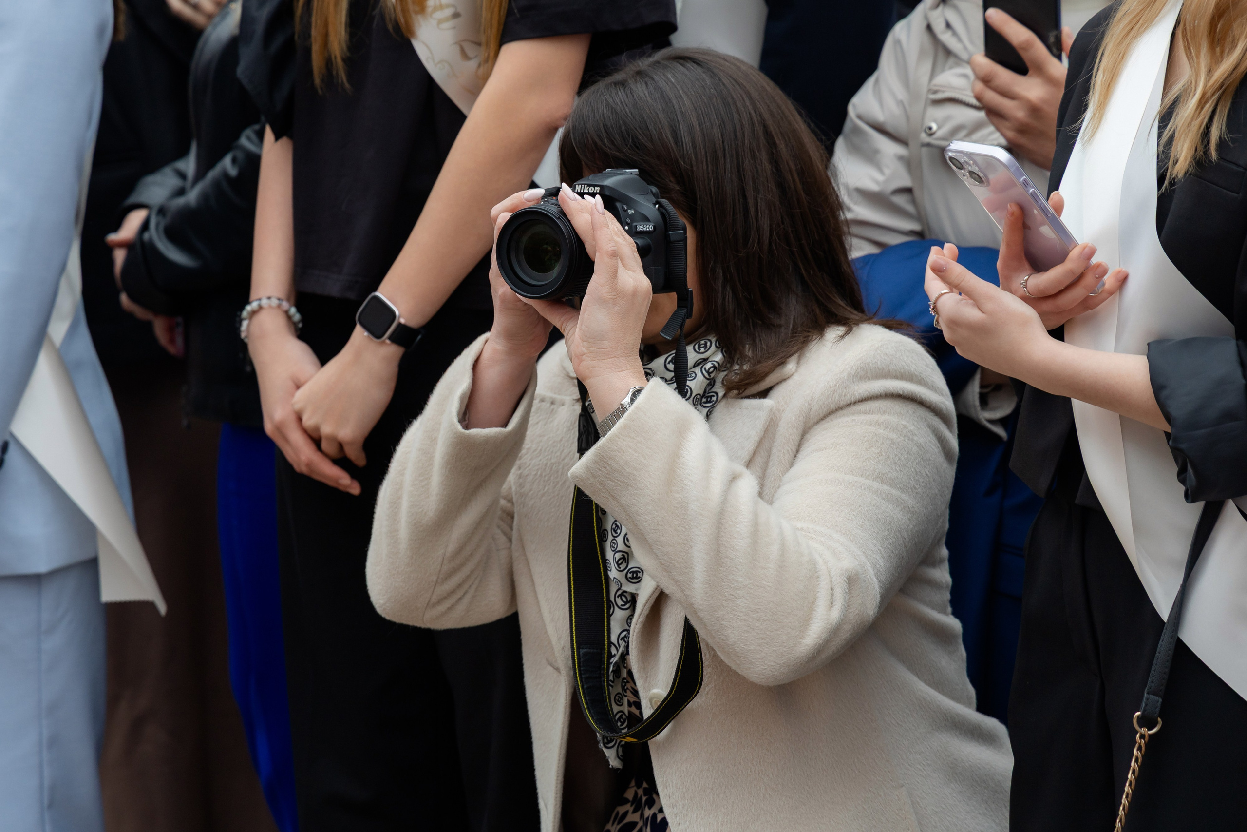 Последний звонок 2025 в Минске. Свадебный фотограф в Минске/Беларуси Сергей Спиридонов